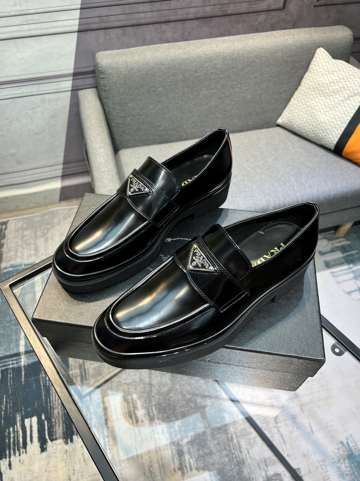 Prada New Polished Leather Loafers - Classic Style with Comfort 3 i1744644613756 2204 0 1