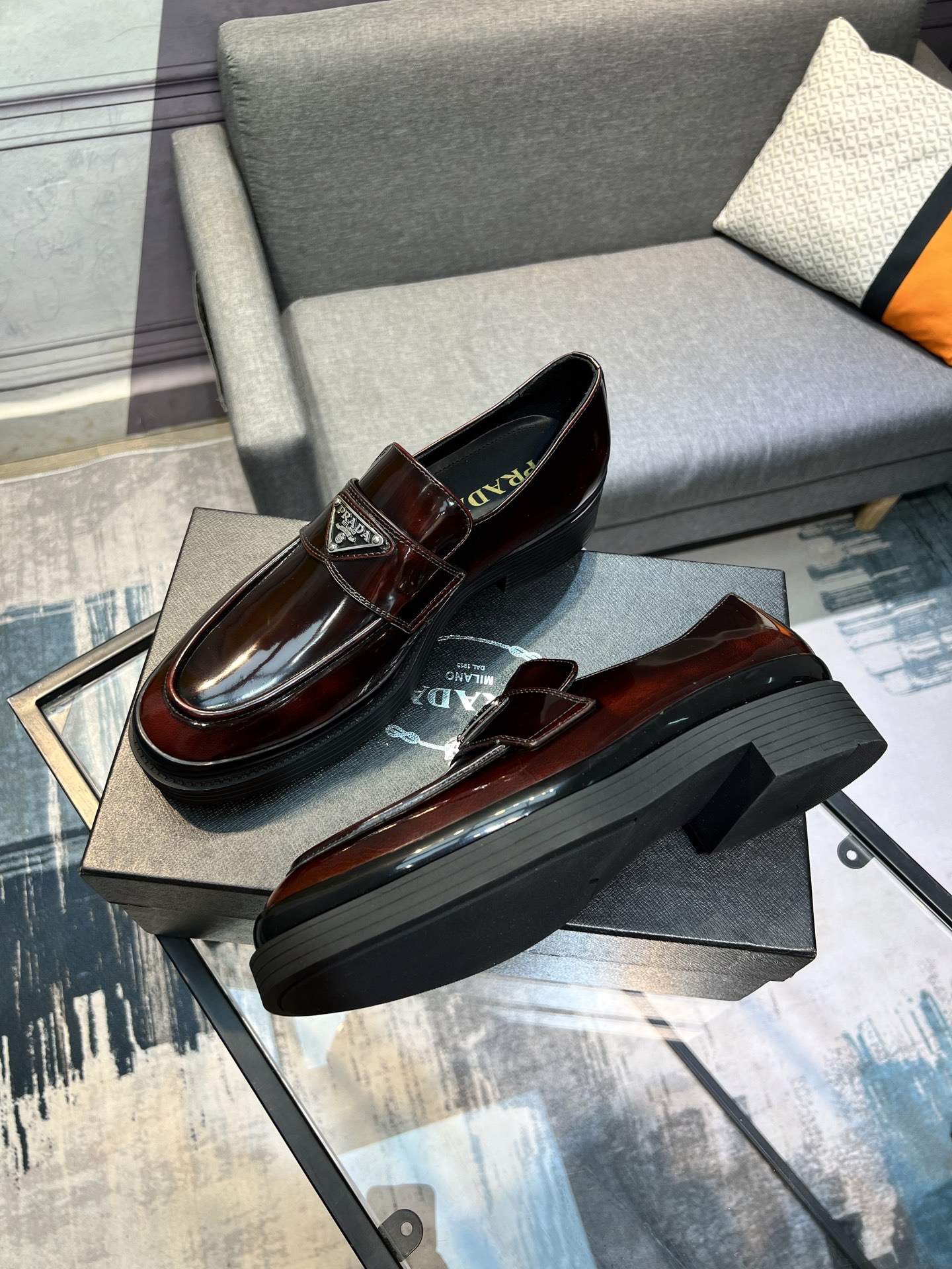 Prada Leather Loafers - Italian Craftsmanship, Classic Style & Modern Comfort 4 i1744644635599 6683 0 2
