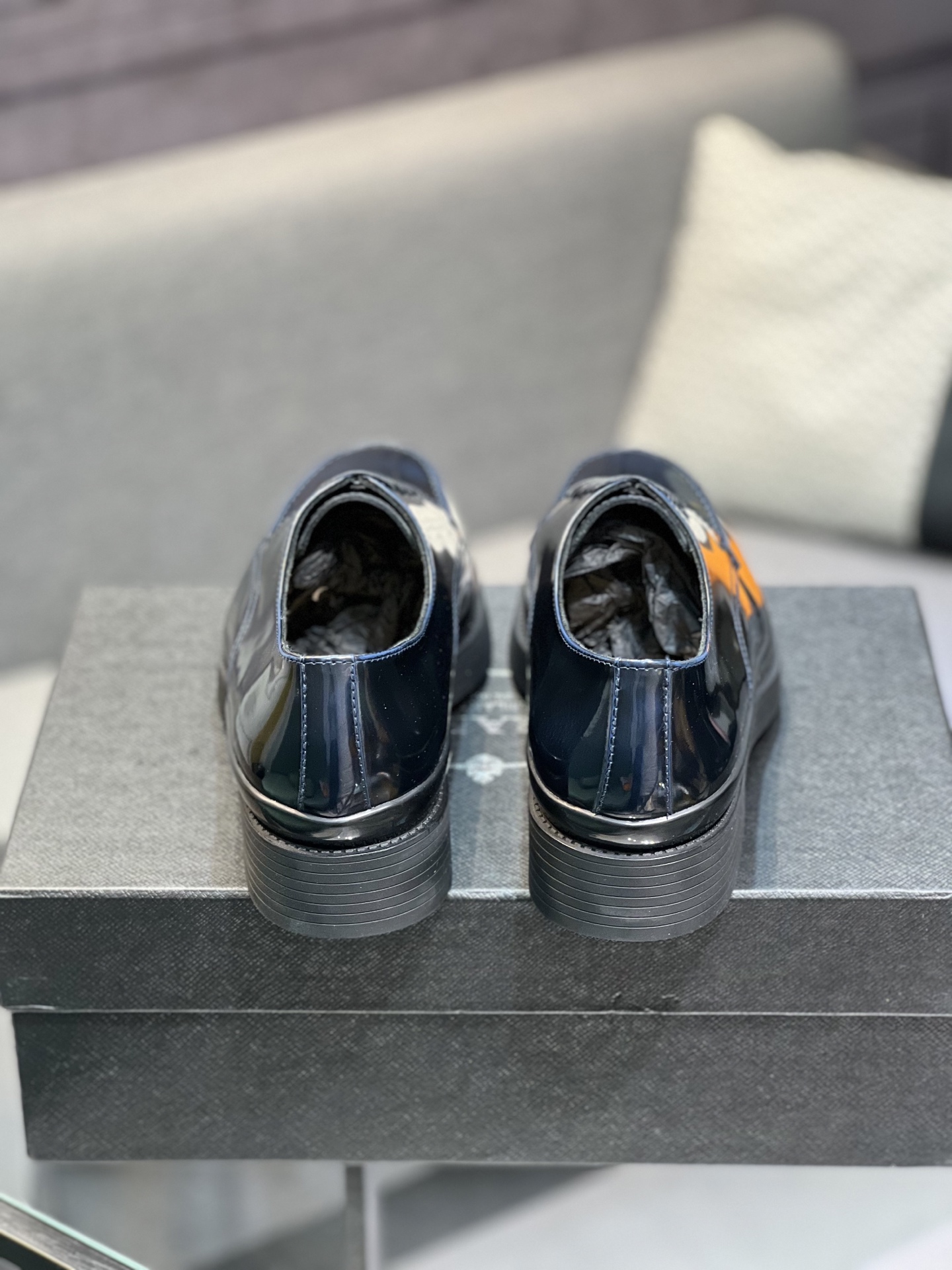 Prada Men's Polished Leather Oxford Shoes - Classic Style, Modern Comfort 8 i1744644711789 9070 0 6