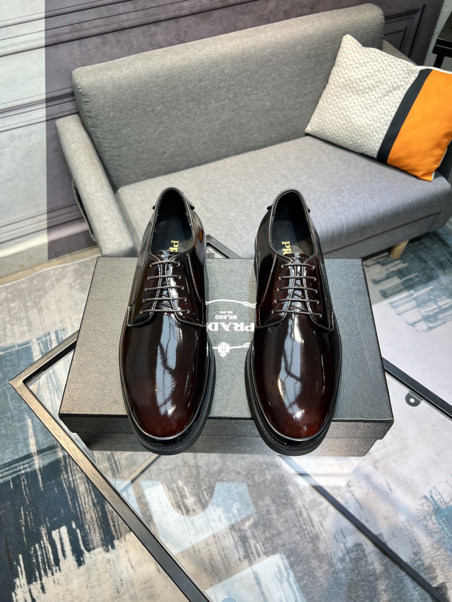 Prada Men's Polished Leather Lace-Up Shoes Oxfords 2 i1744644851228 5085 0 0