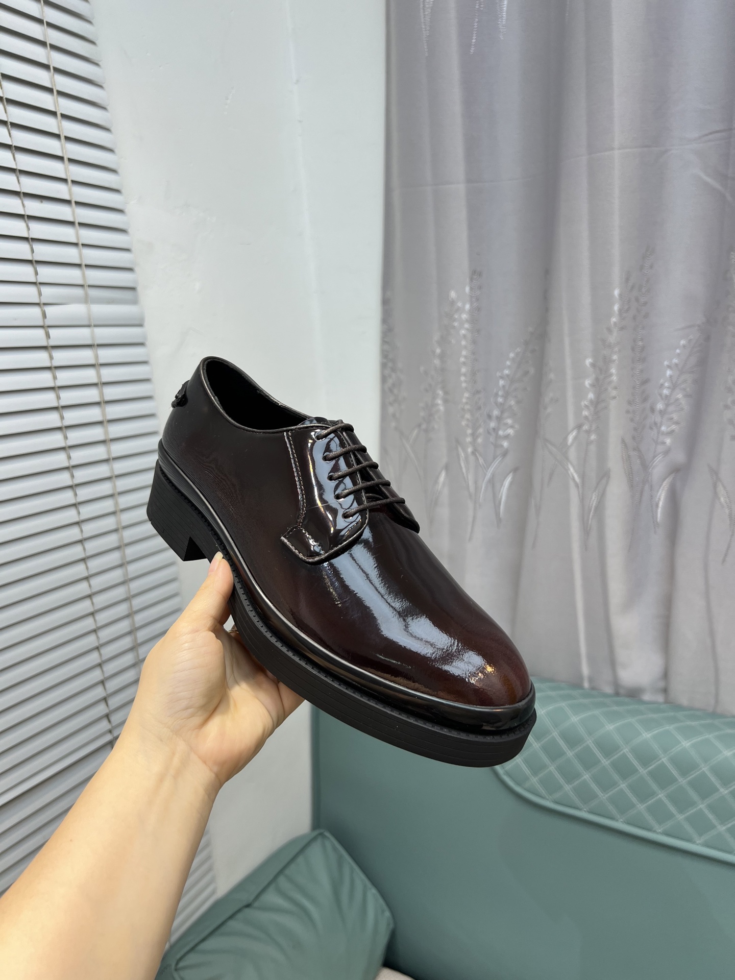 Prada Men's Polished Leather Lace-Up Shoes Oxfords 6 i1744644851281 7861 0 4