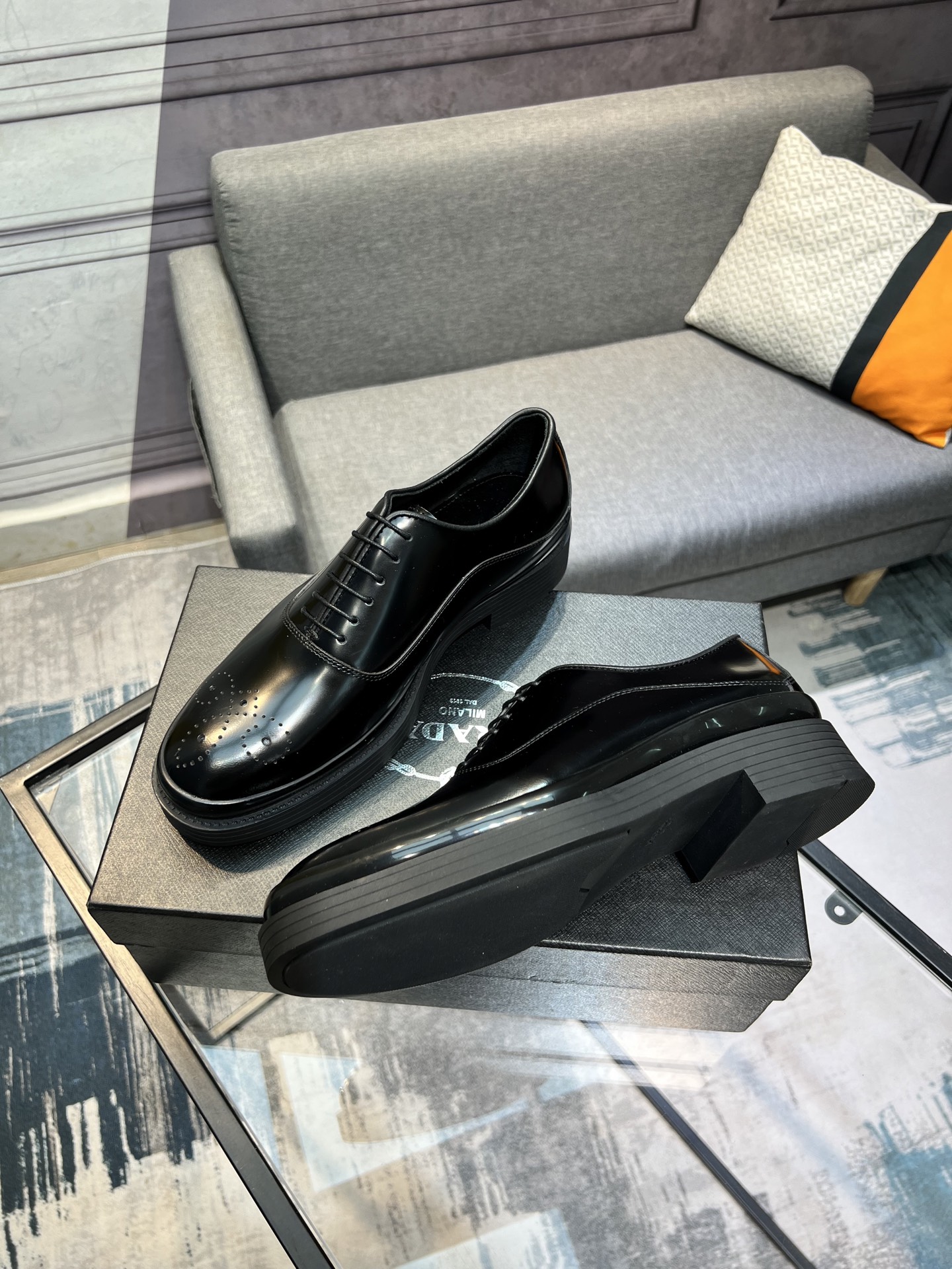Prada Men's Polished Leather Oxford Dress Shoes, Lace-up, Size 39-44 4 i1744645004741 602 0 2