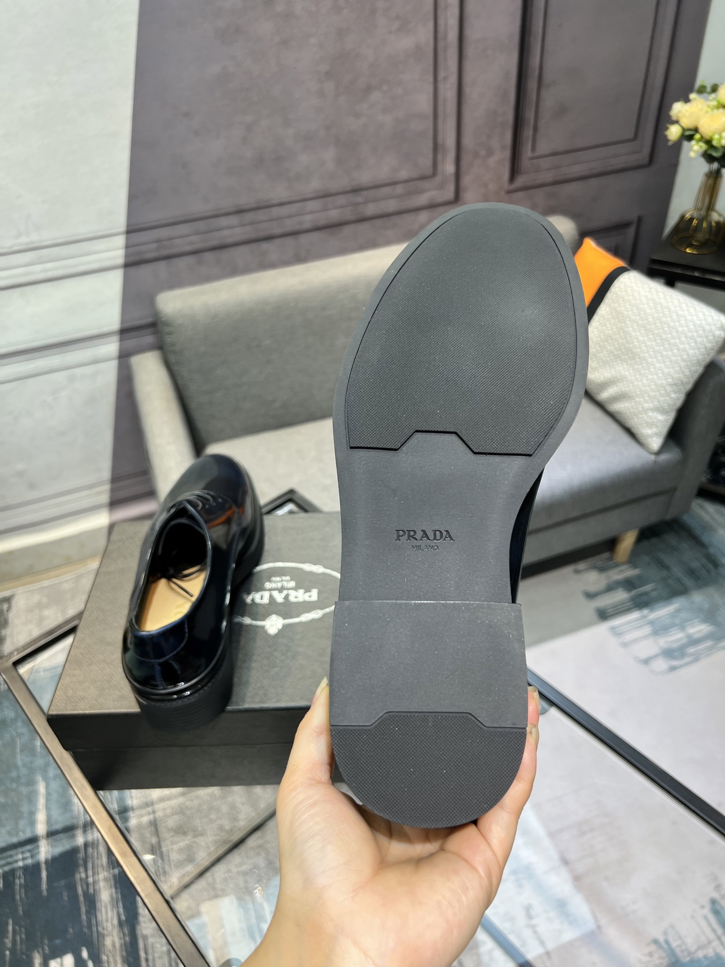 Prada New Polished Leather Loafers, Italian Style, Comfortable and Durable 7 i1744645095620 3666 0 5
