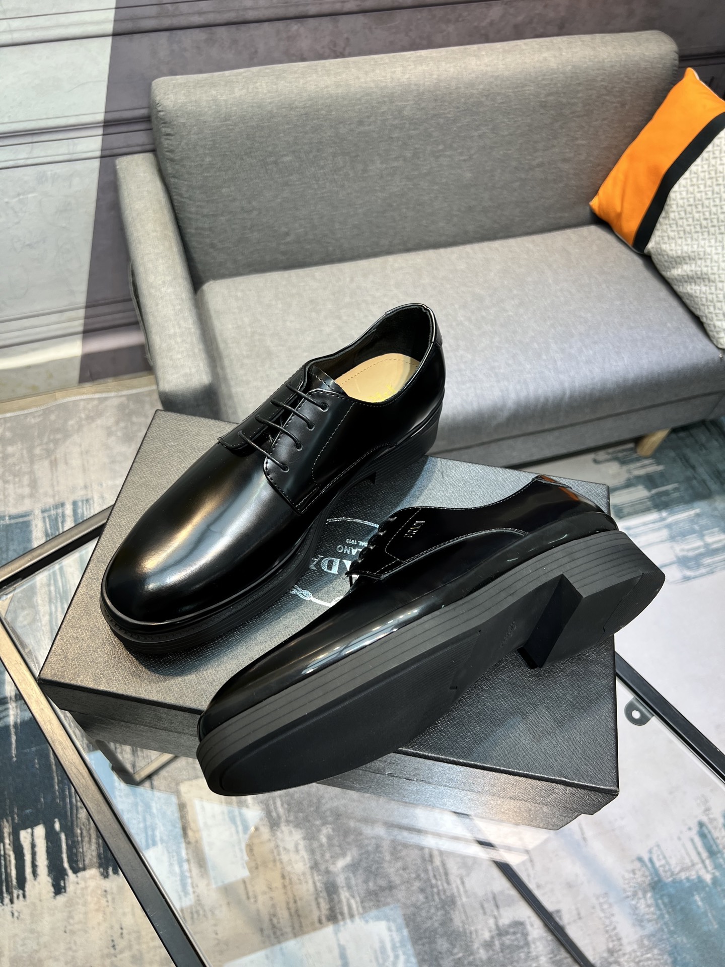 Prada Men's Polished Leather Lace-Up Oxford Dress Shoes, Black, Size 39-44 4 i1744645111200 7986 0 2