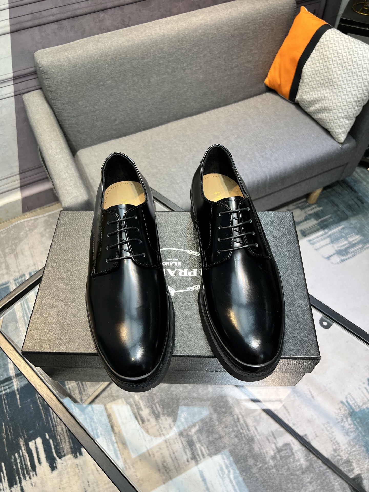 Prada Men's Polished Leather Lace-Up Oxford Dress Shoes, Black, Size 39-44 5 i1744645112357 4710 0 3