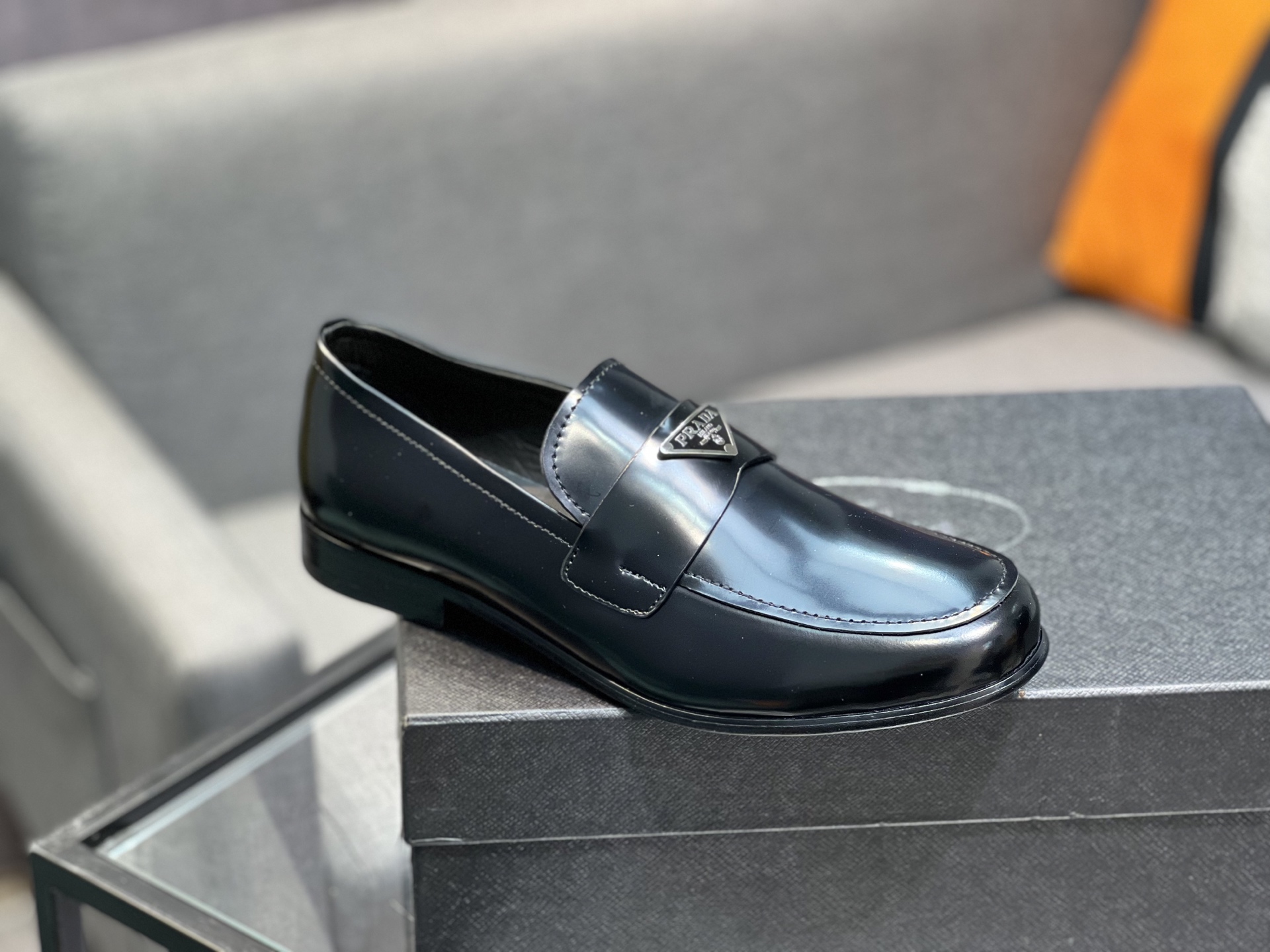Prada Men's Polished Leather Loafers with Classic Penny Bar and Logo Detail 10 i1744645186755 1481 0 8