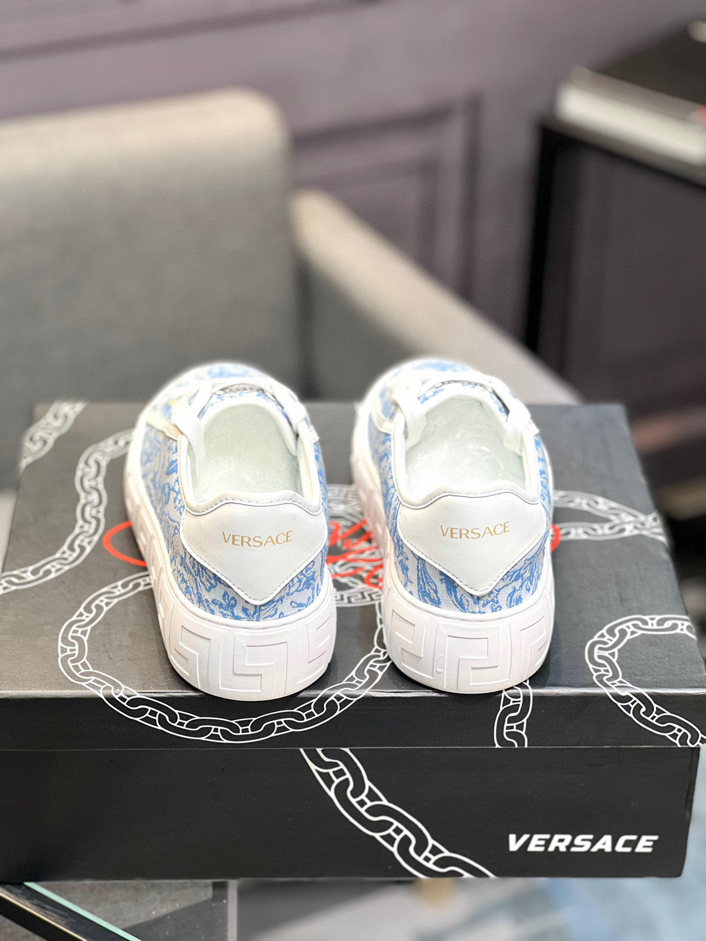 Versace White Leather Sneakers Casual Shoes, Luxury Design, Sizes 36-44 8 i1744990691659 4701 0 6