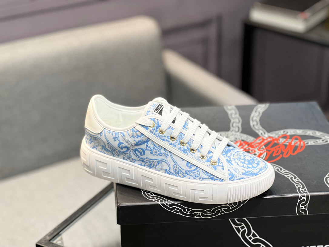Versace White Leather Sneakers Casual Shoes, Luxury Design, Sizes 36-44 10 i1744990691661 4946 0 8
