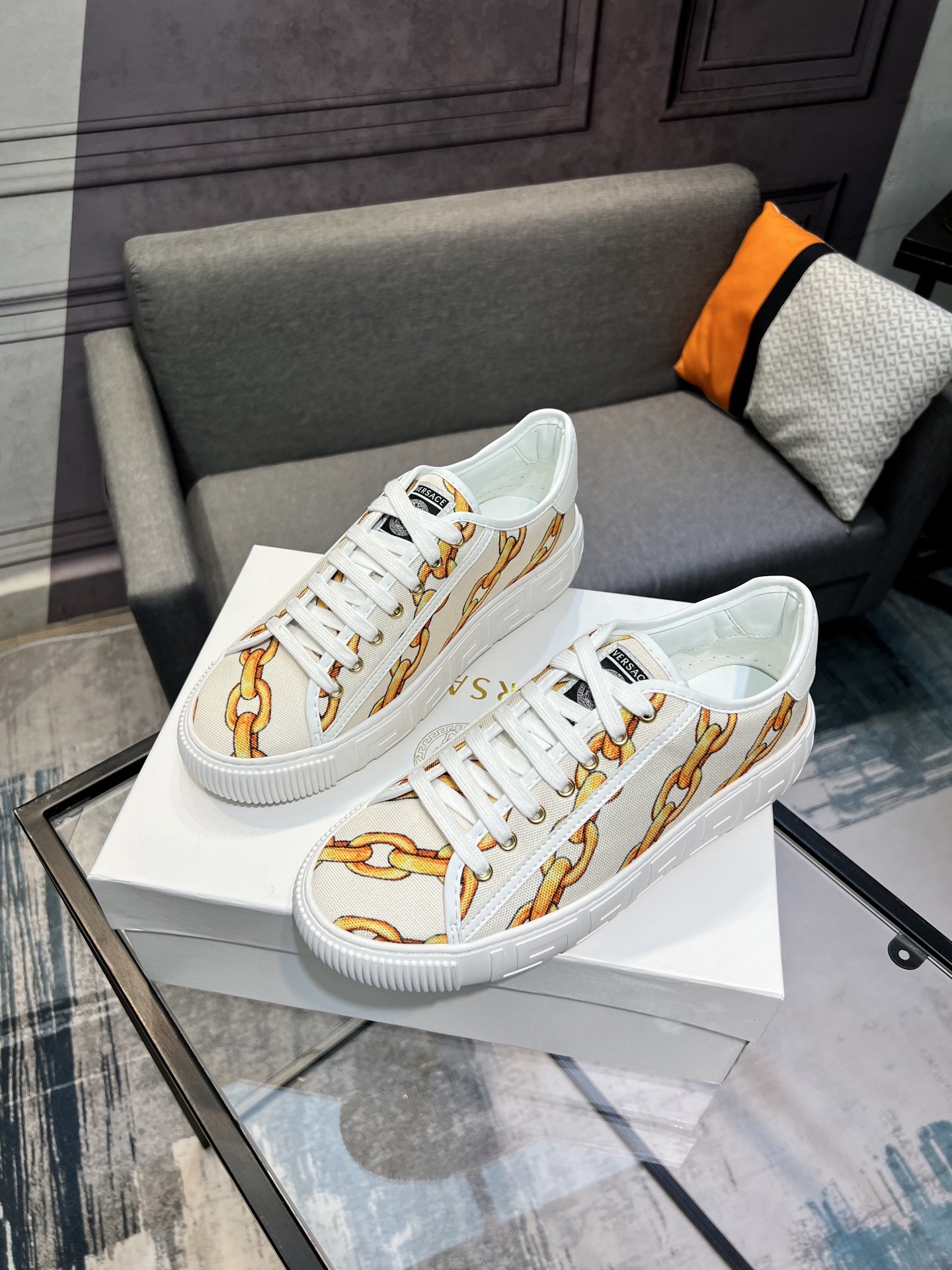 Versace Chain Print Sneakers - Iconic Luxury Design, Sizes 36-44 3 i1744990790350 8153 0 1