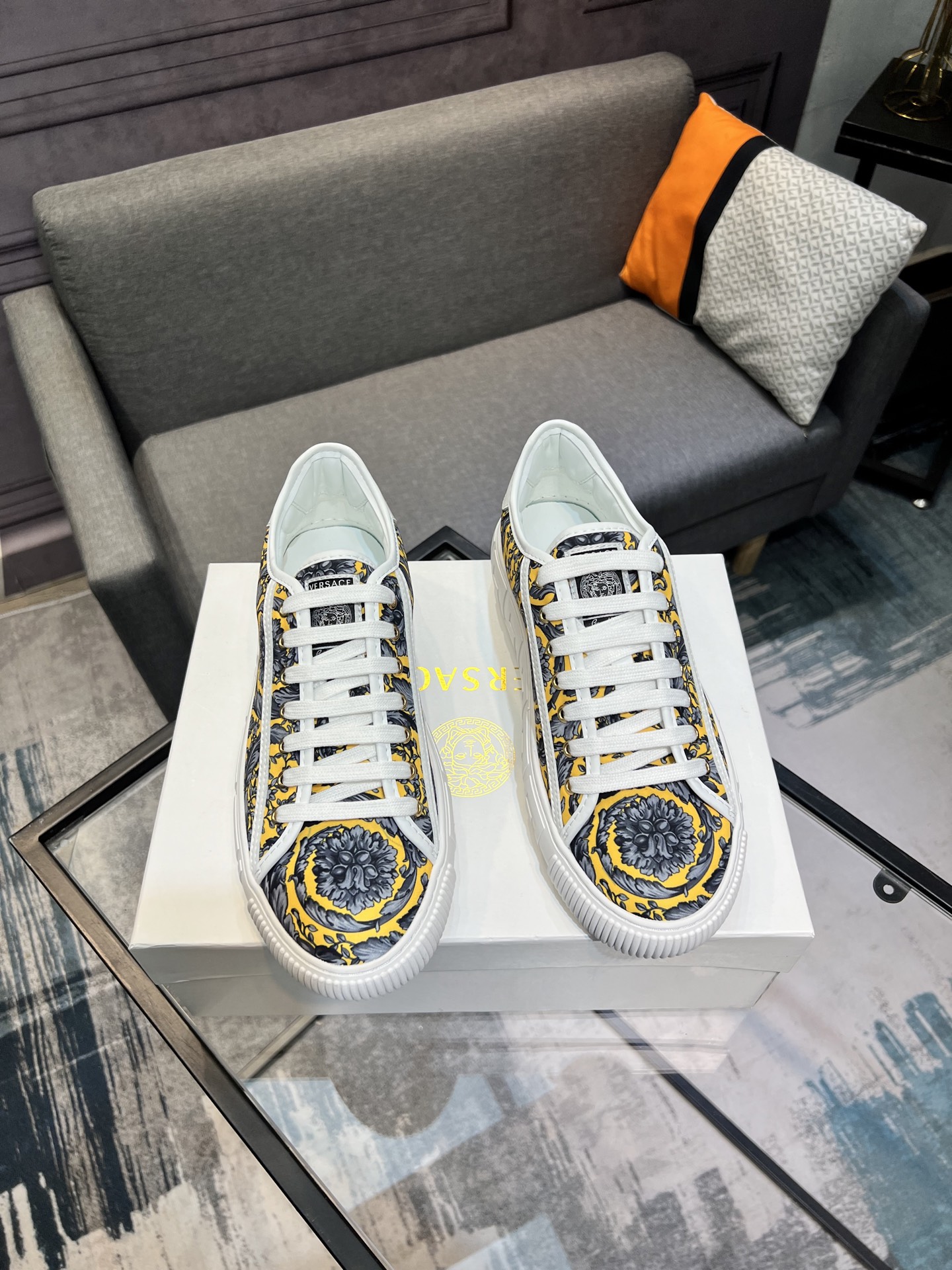 Versace Baroque Print Leather Sneakers - Luxury Fashion Footwear 5 i1744990829049 1273 0 3