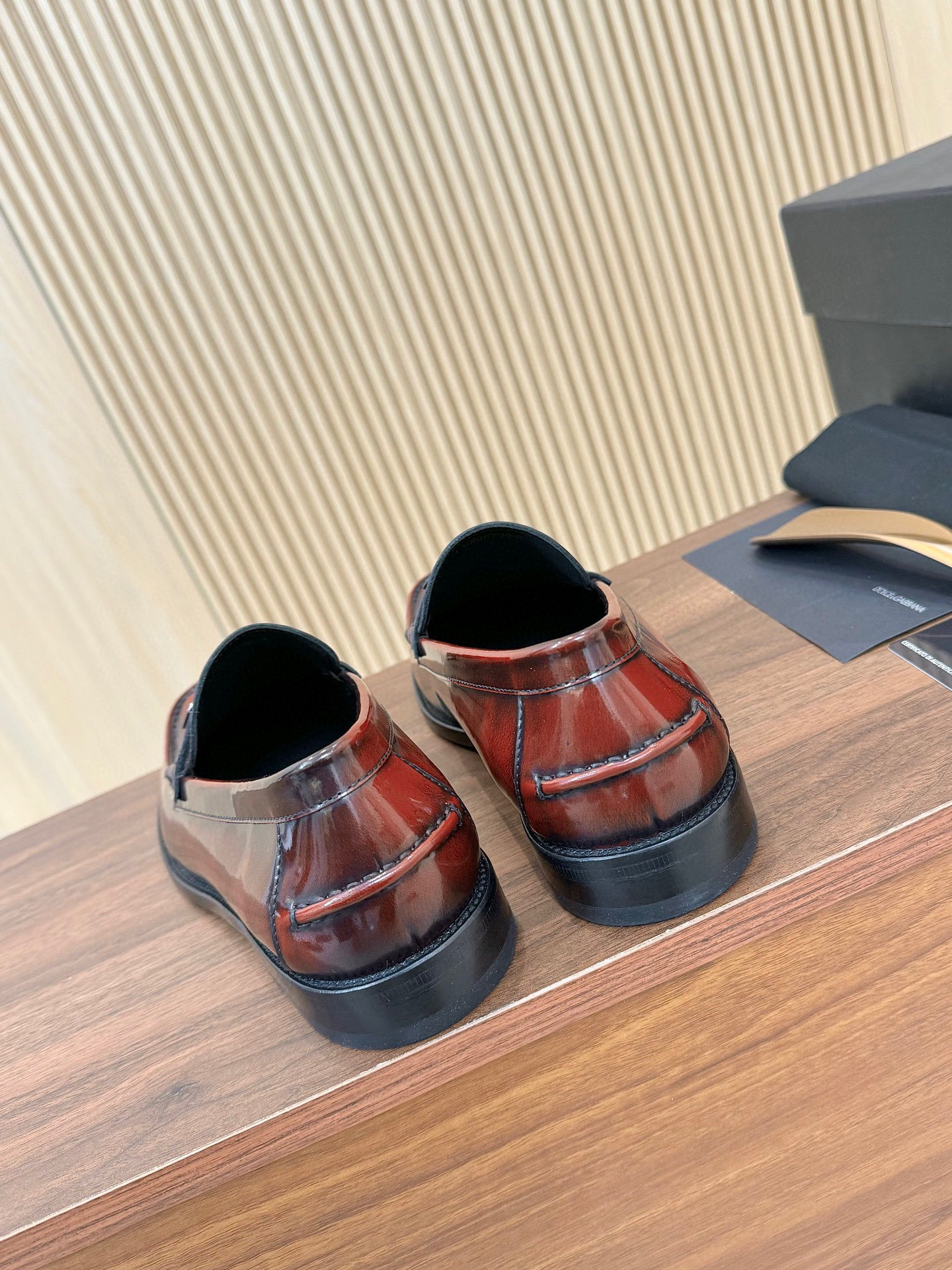 Dolce & Gabbana Men's Leather Loafers with DG Buckle - Elegant Slip-Ons 9 i1745249884792 9660 0 7