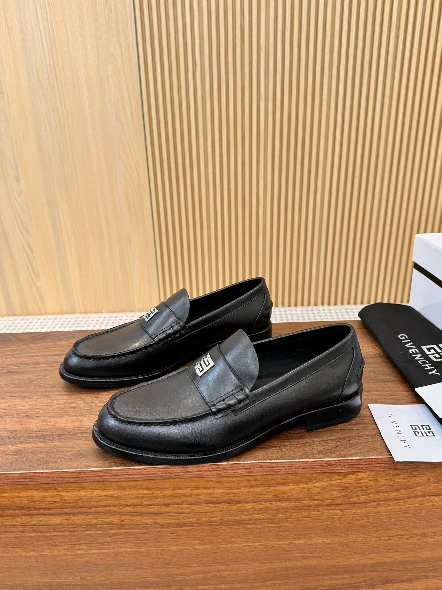 Givenchy Men's Black Leather Loafers with Metal Logo Accent, Sizes 39-44 5 i1745250082341 3874 0 3