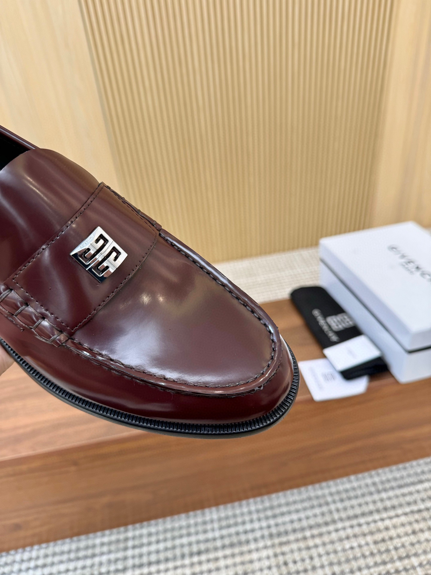 Givenchy Men's Business Casual Leather Loafers - Premium Quality & Comfort 8 i1745250117867 7934 0 6