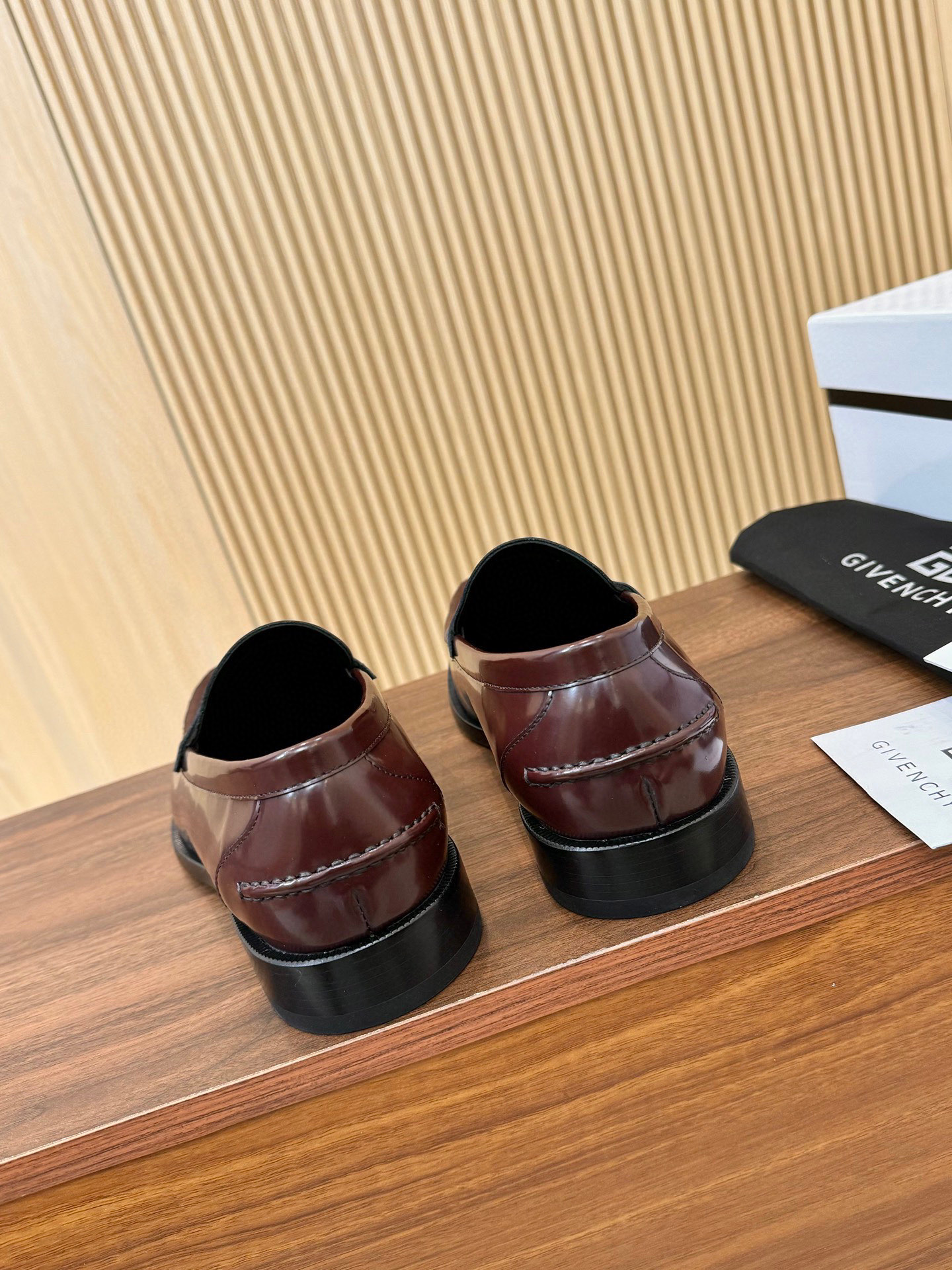 Givenchy Men's Business Casual Leather Loafers - Premium Quality & Comfort 10 i1745250118120 3700 0 8