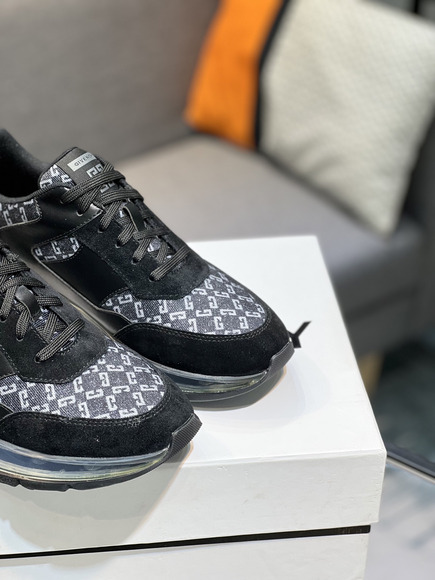Givenchy Men's Fashion Sneakers Hot Selling Imported Leather Size 38-44 9 i1745423446801 8478 0 7