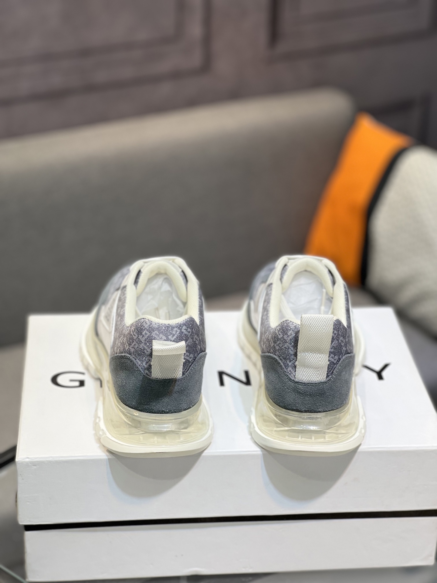 Givenchy Men's Fashion Casual Sneakers,Imported Leather,Cushion Sole,Size 38-44 8 i1745423455994 7711 0 6