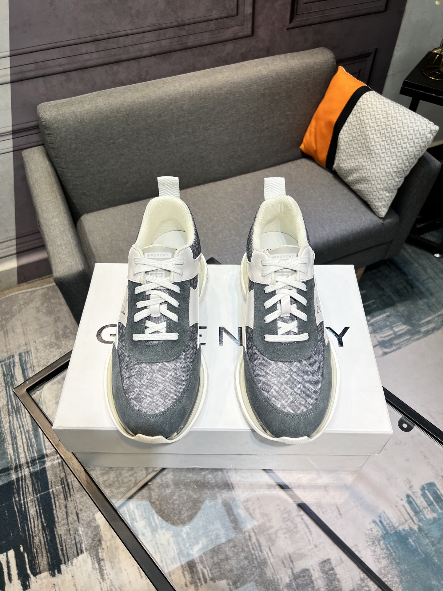 Givenchy Men's Fashion Casual Sneakers,Imported Leather,Cushion Sole,Size 38-44 1 Givenchy Men's Fashion Casual Sneakers,Imported Leather,Cushion Sole,Size 38-44