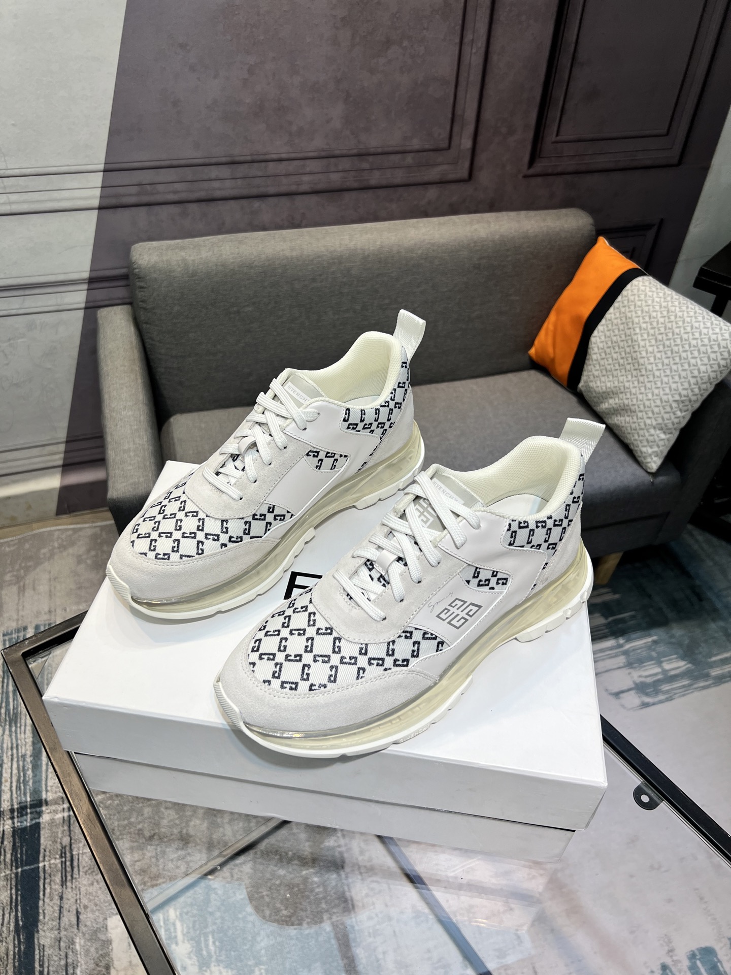 Givenchy Men's Fashionable Casual Sneakers in Imported Leather 3 i1745423470156 736 0 1