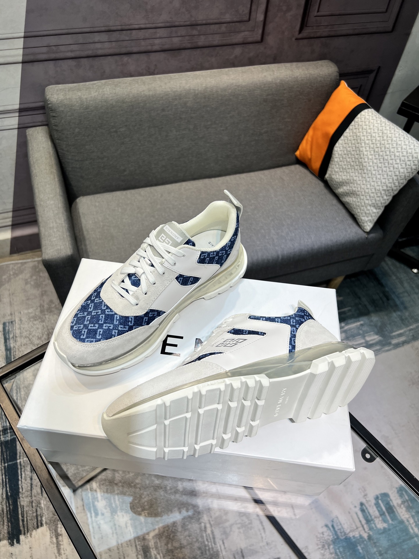 Givenchy Men's Fashion Sneakers - Imported Leather & Original Cushion Sole 4 i1745423482955 2044 0 2