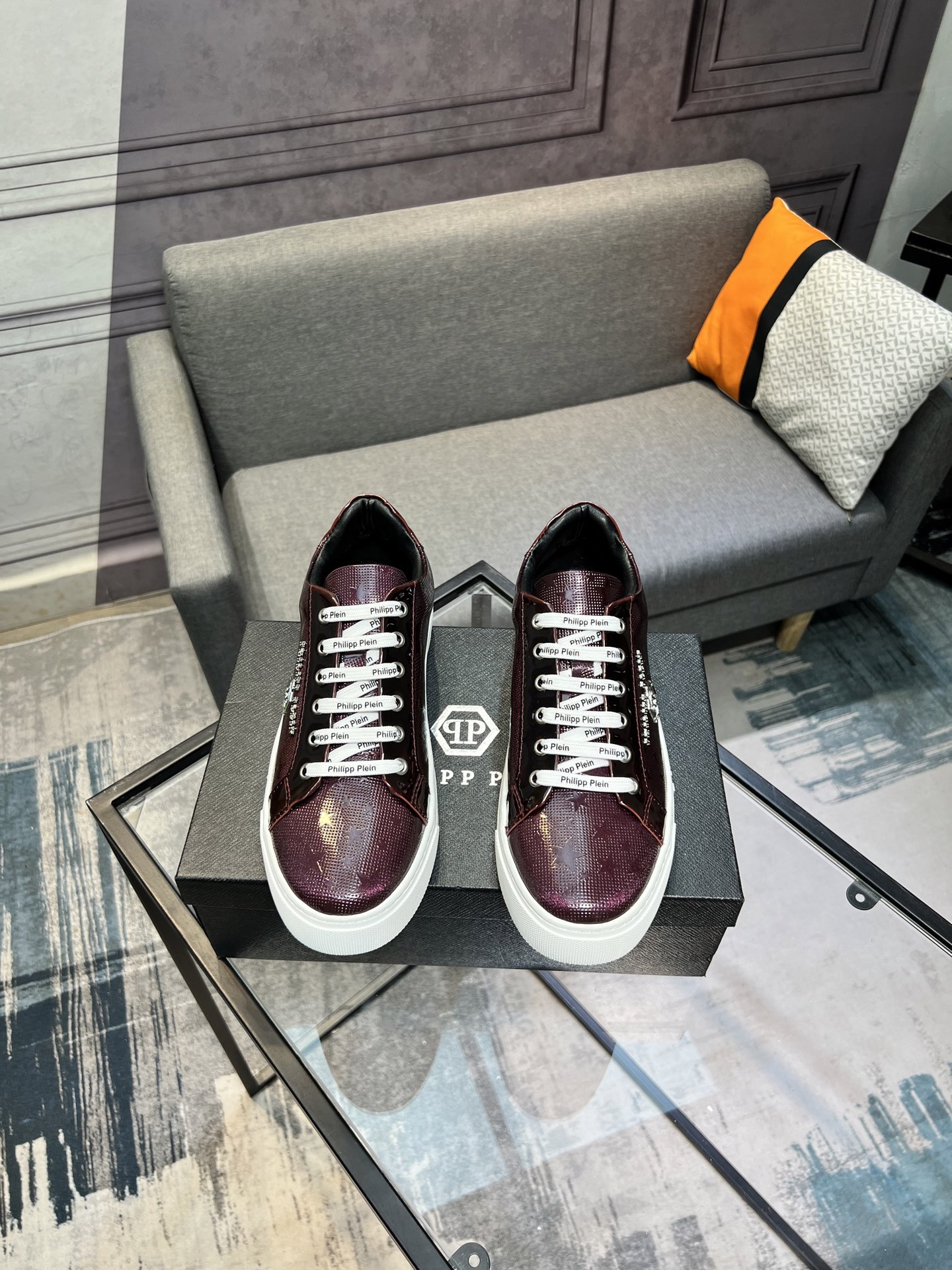 Philipp Plein Men's Leather Sneakers - Fashionable & Comfortable 2 i1745509877855 4299 0 0