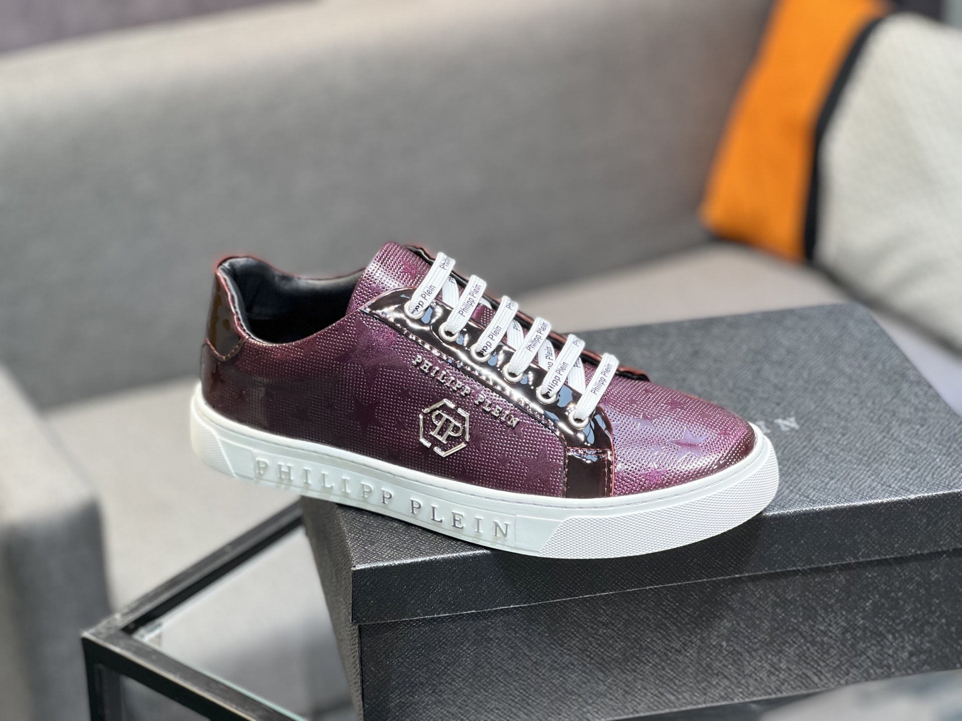 Philipp Plein Men's Leather Sneakers - Fashionable & Comfortable 10 i1745509879046 2322 0 8
