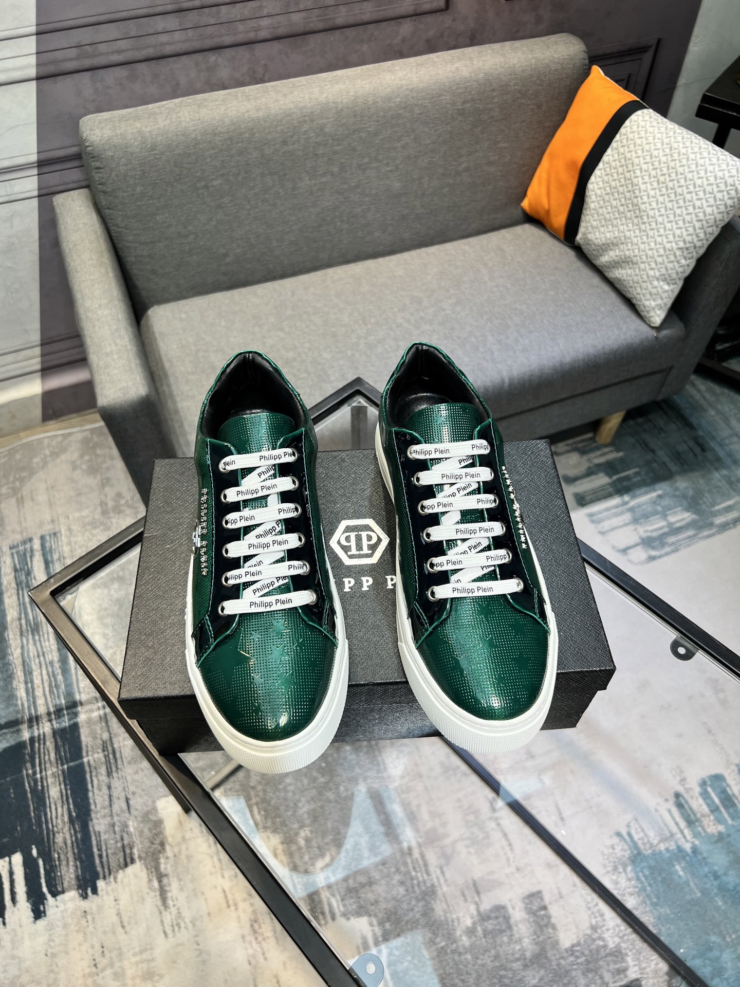 Philipp Plein Men's Green Leather Sneakers - Stylish and Comfortable 5 i1745509939696 2457 0 3