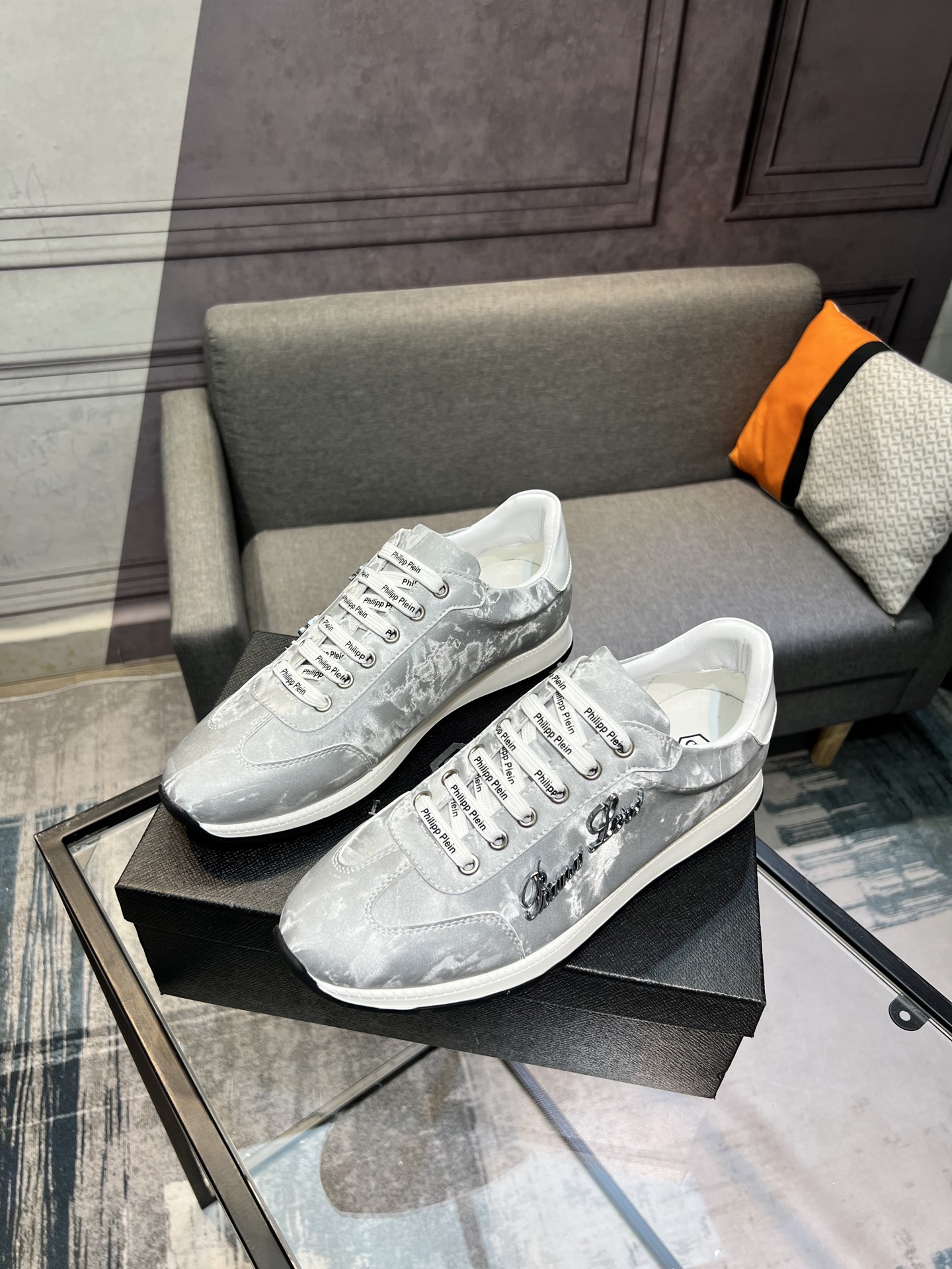 Philipp Plein Men's Leather Sneakers - Fashionable & Comfortable (Sizes 38-44) 3 i1745510001899 490 0 1