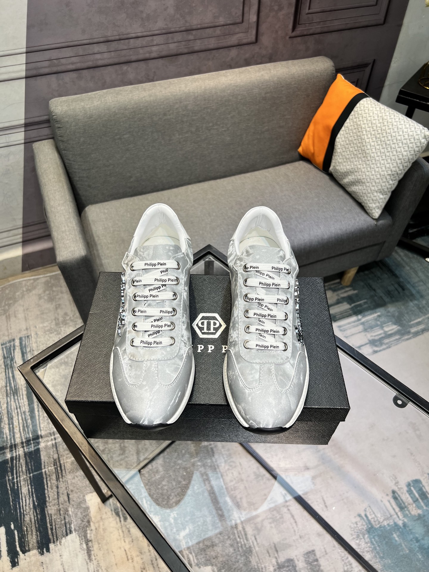 Philipp Plein Men's Leather Sneakers - Fashionable & Comfortable (Sizes 38-44) 1 Philipp Plein Men's Leather Sneakers - Fashionable & Comfortable (Sizes 38-44)