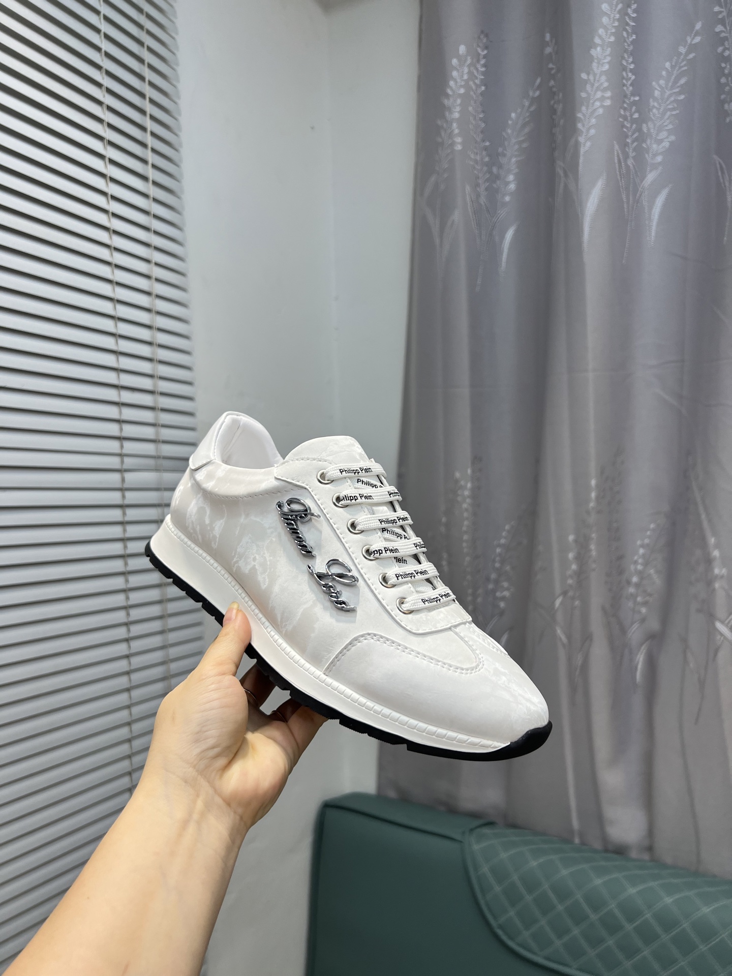 Philipp Plein Men's White Leather Low-Top Sneakers With Lace-Up Closure 6 i1745510014686 2506 0 4