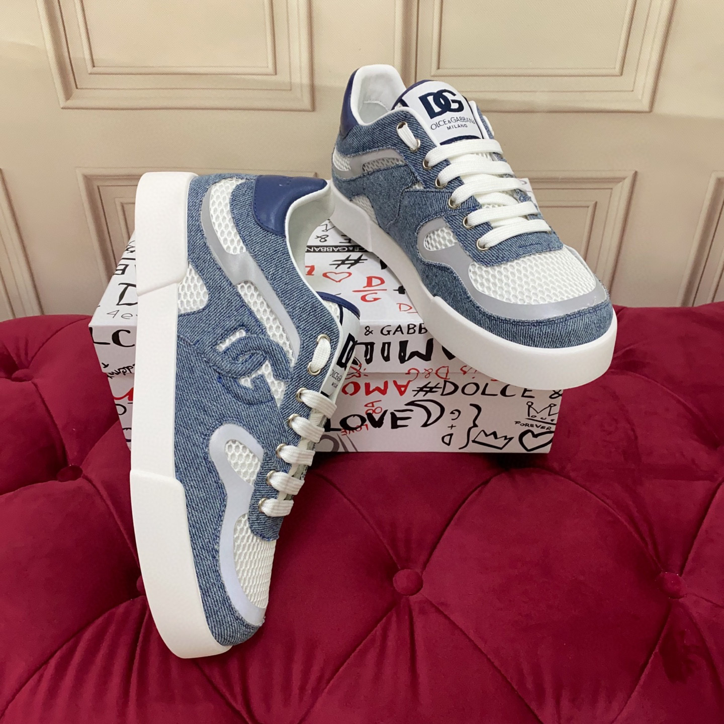 Dolce & Gabbana Denim Sneakers with Leather Accents - Stylish & Comfortable 9 i1745682524125 2564 0 7