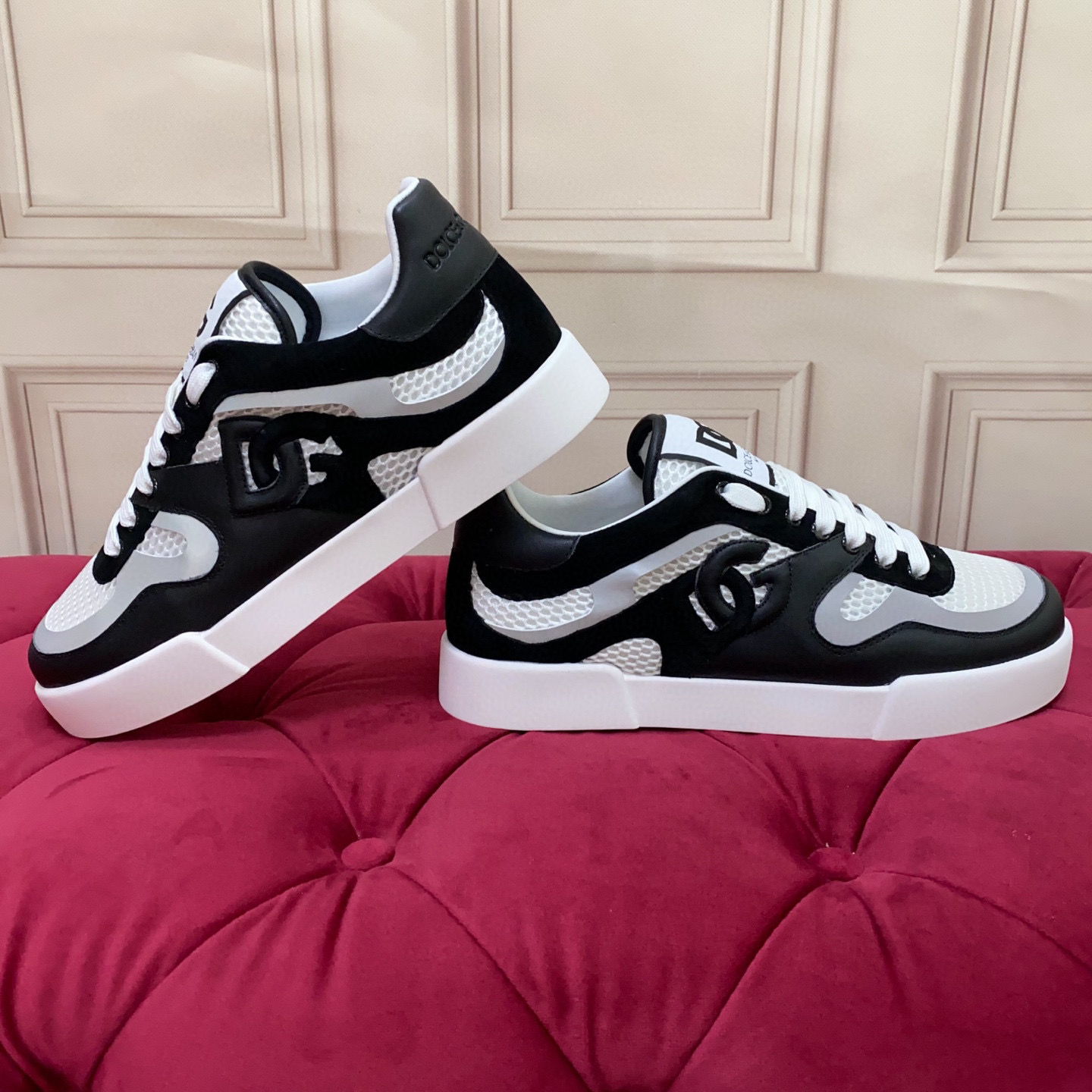Dolce & Gabbana Women's Leather Sneakers - Black & White, Size 35-41 7 i1745682571030 7927 0 5