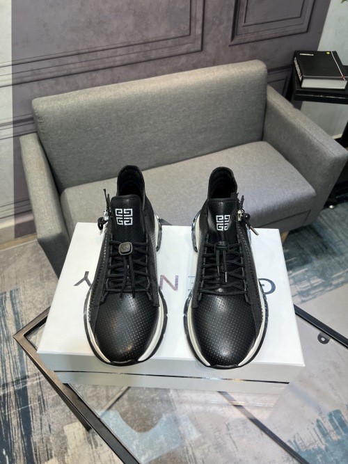 Givenchy Men's Black Leather Lace-Up Sneakers With Embossed Logo 1 Givenchy Men's Black Leather Lace-Up Sneakers With Embossed Logo