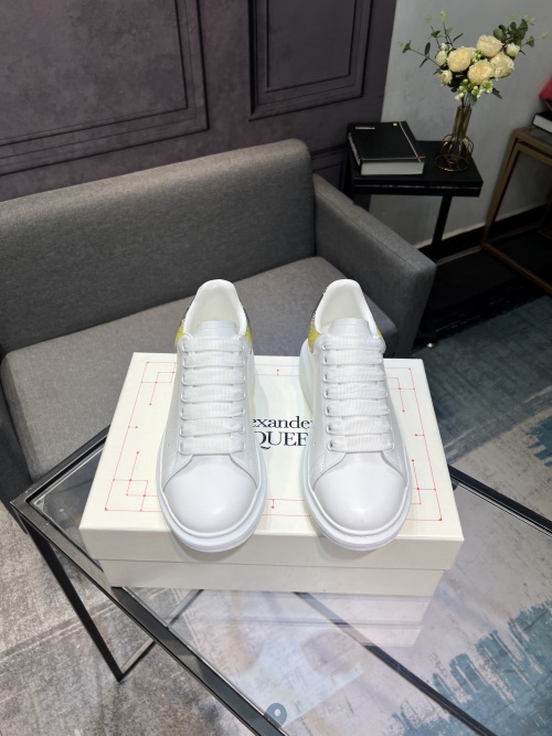Alexander McQueen Women's White Leather Platform Sneakers Size 34-41 1 Alexander McQueen Women's White Leather Platform Sneakers Size 34-41