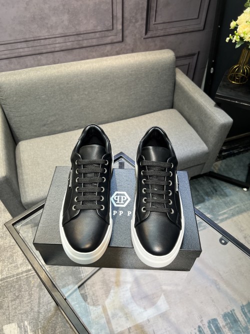 Philipp Plein Men's Leather Sneakers - Premium Quality, Fashion-Forward Design