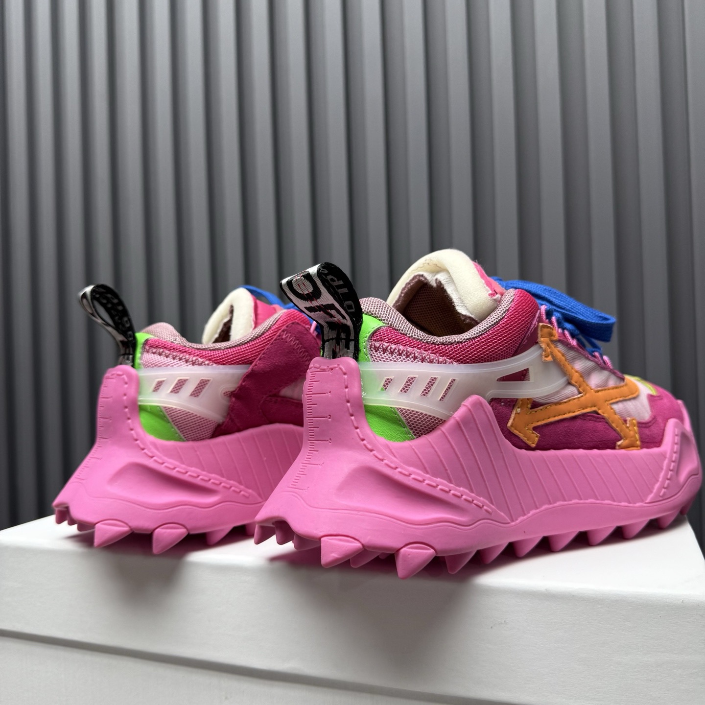 OFF WHITE Classic Pink Sneakers for Women, Premium Leather Blend 7 i1753890504382 1466 0 5