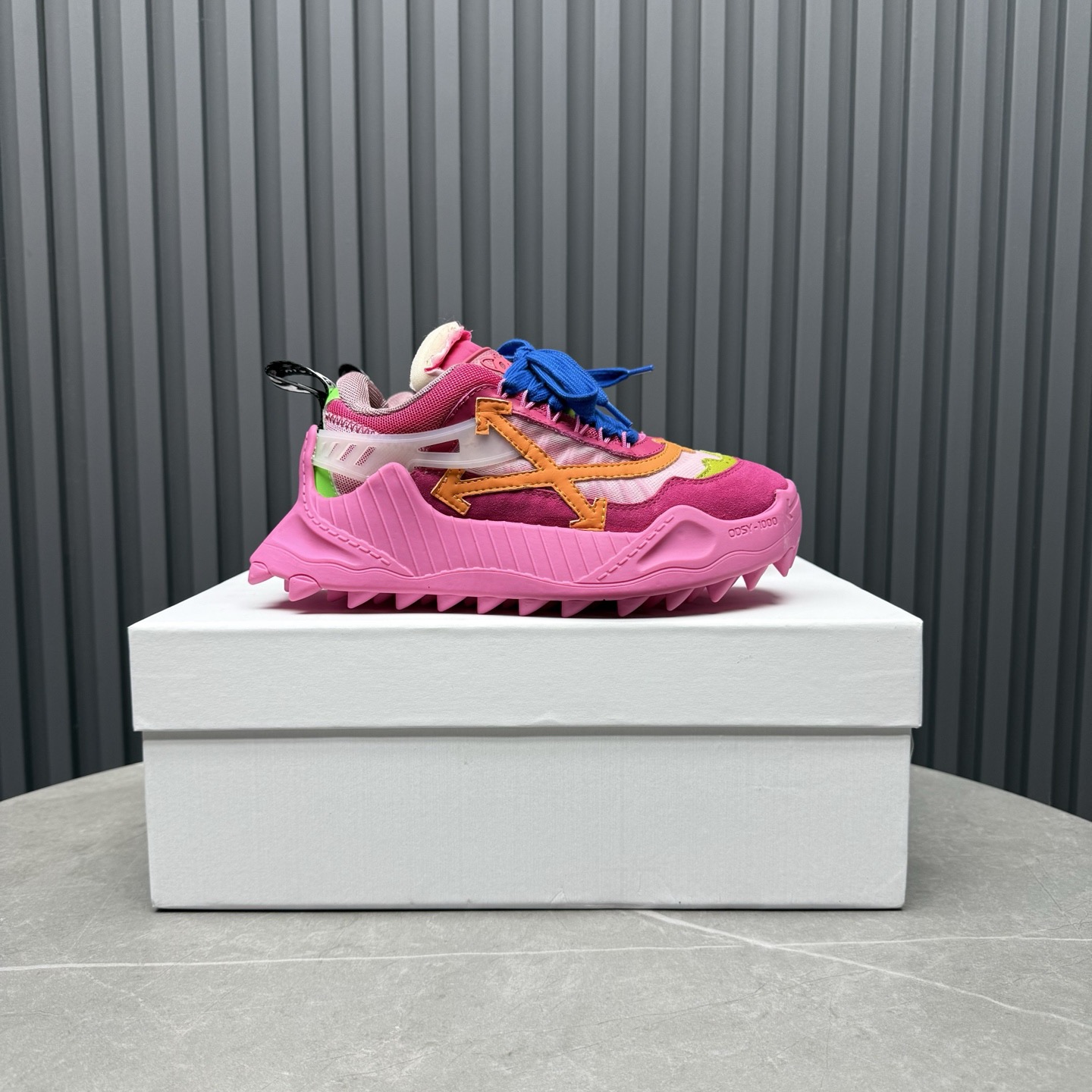 OFF WHITE Classic Pink Sneakers for Women, Premium Leather Blend 2 i1753890504383 5580 0 0