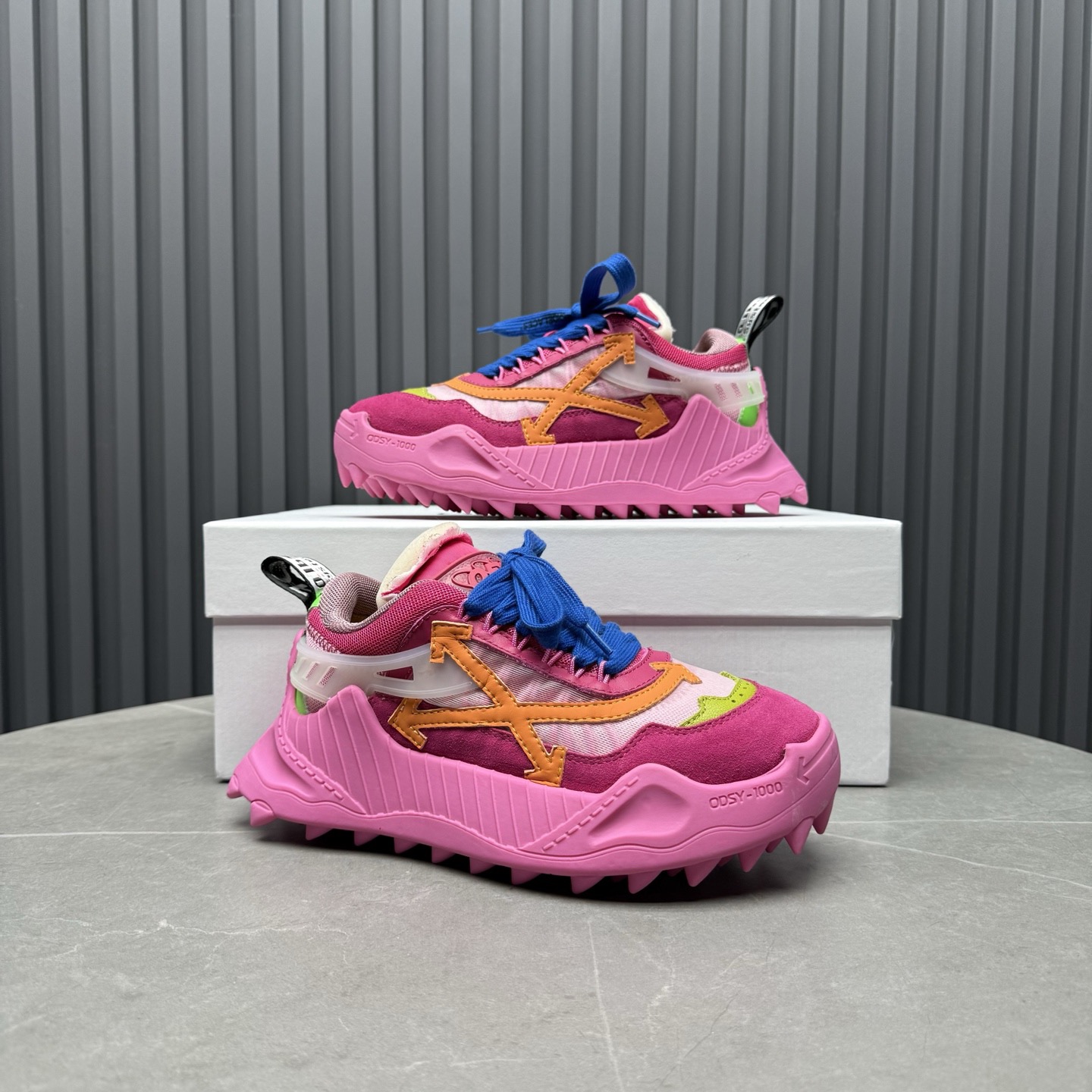 OFF WHITE Classic Pink Sneakers for Women, Premium Leather Blend 9 i1753890504383 7179 0 7