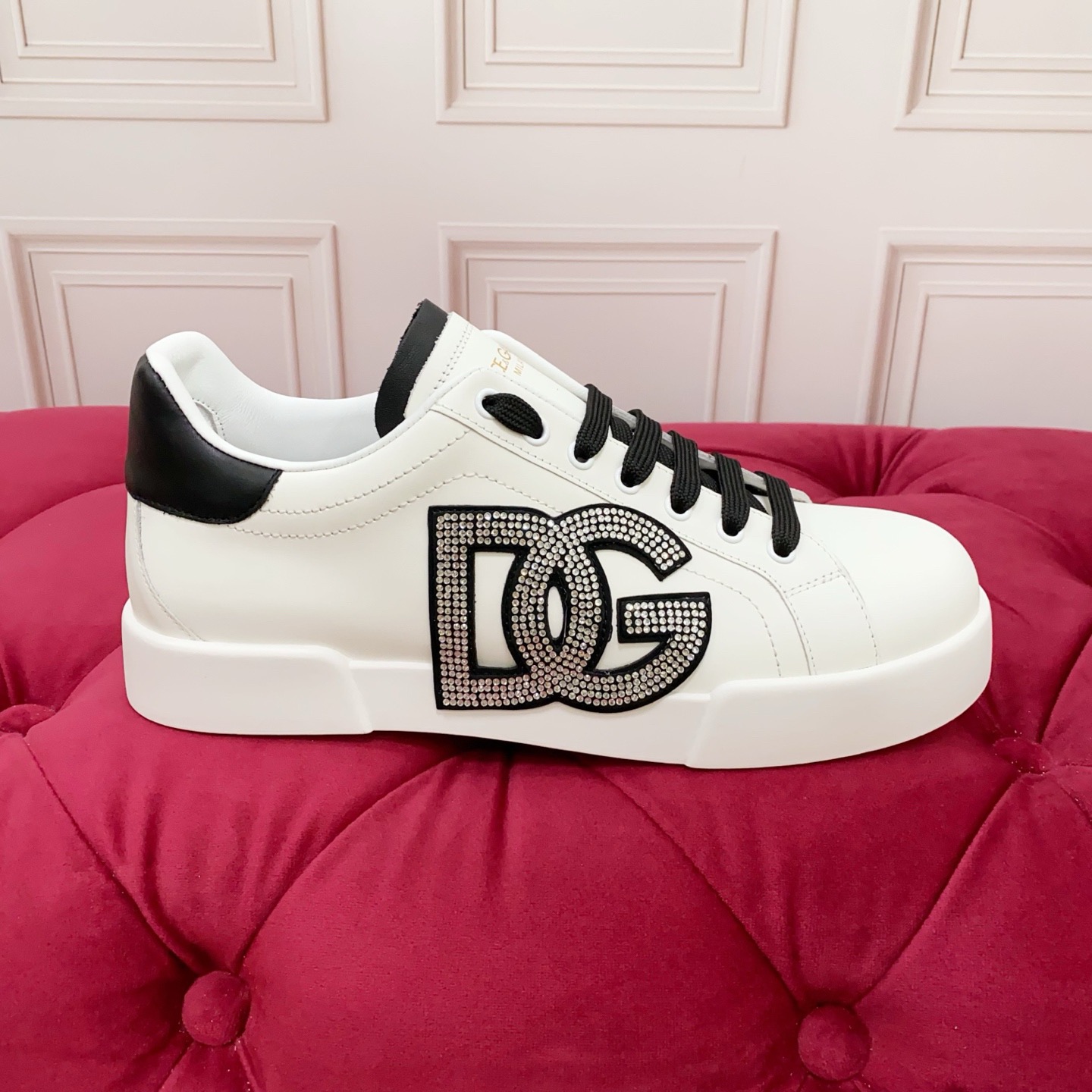 Dolce & Gabbana 2025 White Leather Sneakers with Crystal DG Logo