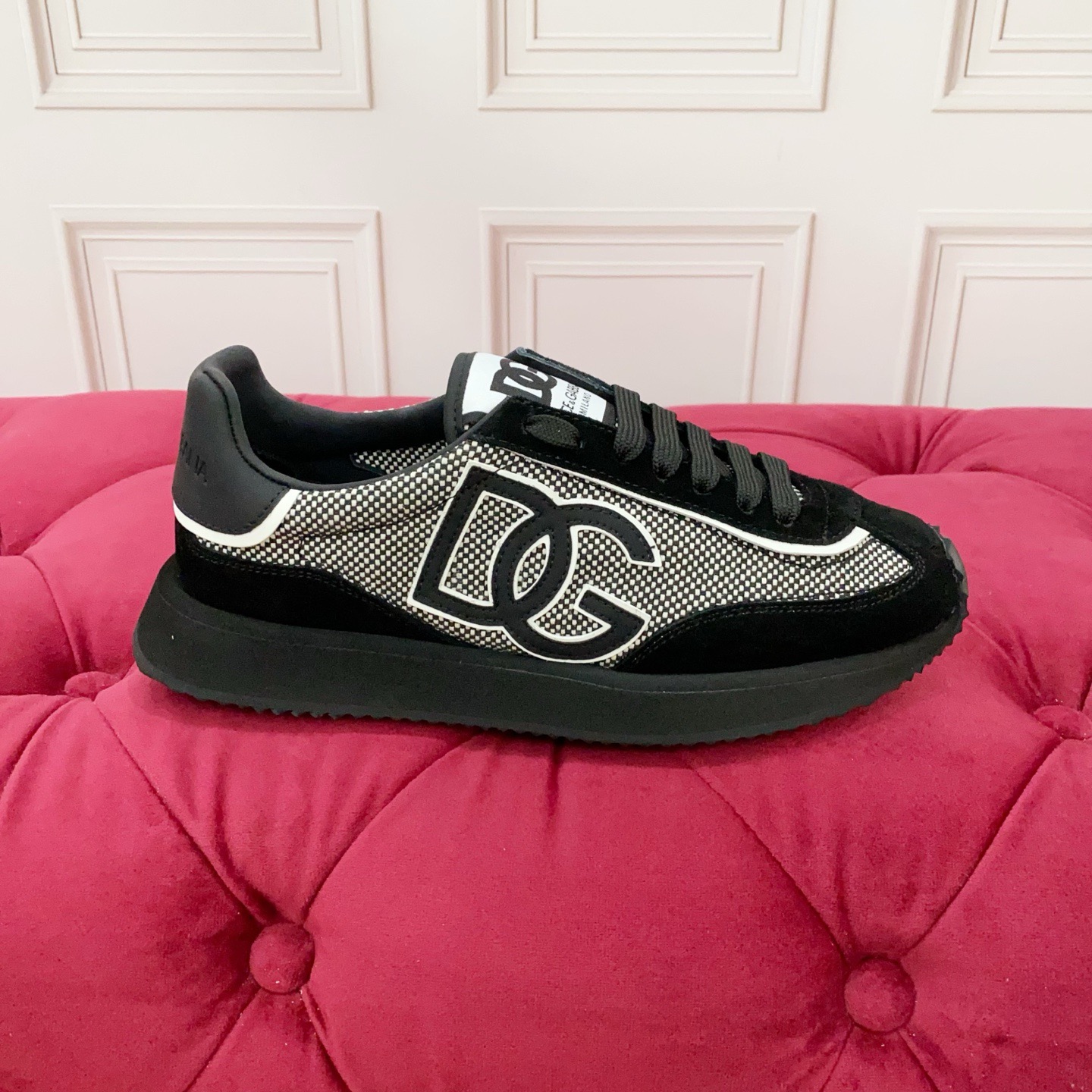 Dolce & Gabbana Luxury Couple Sneakers - Stylish, Comfortable, and Durable