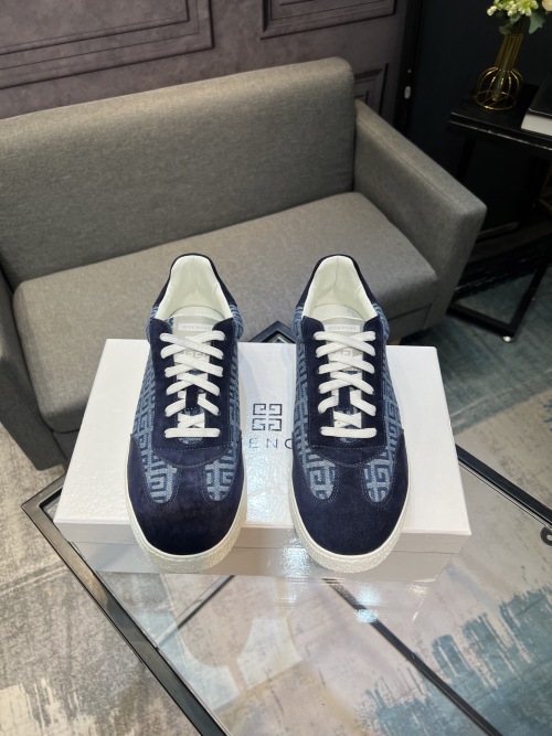 Givenchy Men's Fashionable Casual Sneakers - Imported Leather, Comfortable Fit 1 Givenchy Men's Fashionable Casual Sneakers - Imported Leather, Comfortable Fit