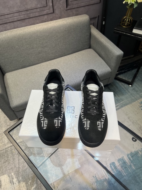 Givenchy Men's Black Leather Casual Sneakers - Comfortable & Breathable 1 Givenchy Men's Black Leather Casual Sneakers - Comfortable & Breathable