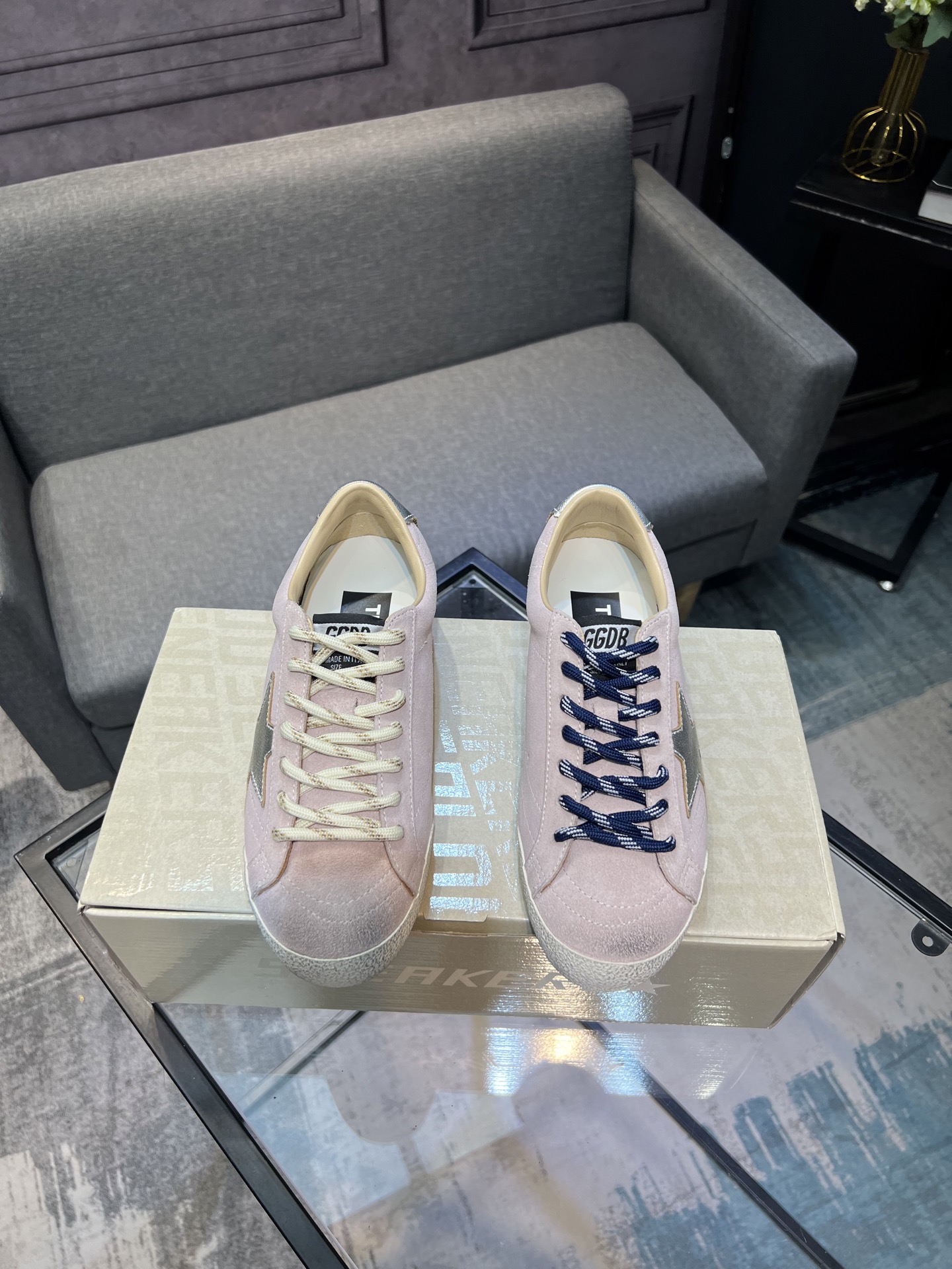 Golden Goose True Star Sneakers - Handgemaakte Vintage Stijl