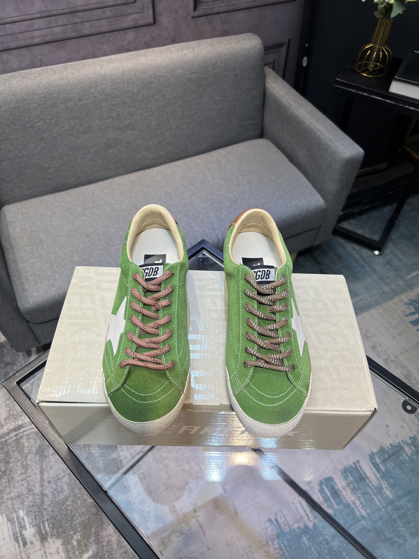 Golden Goose True Star Sneakers, Green Suede Leather, Distressed Style, Unisex 2 i1754321813159 2438 0 0
