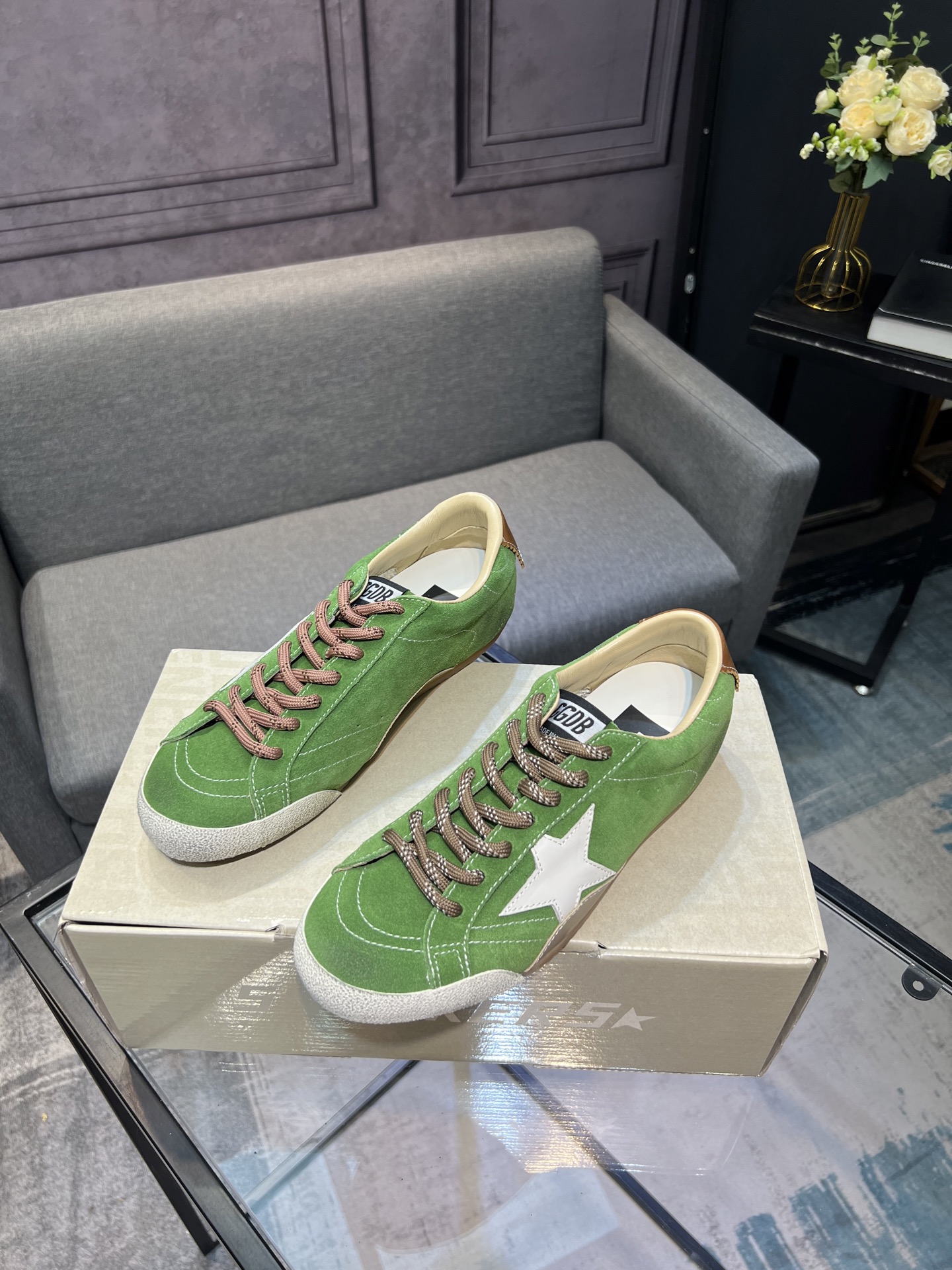 Golden Goose True Star Sneakers, Green Suede Leather, Distressed Style, Unisex 3 i1754321814012 5660 0 1