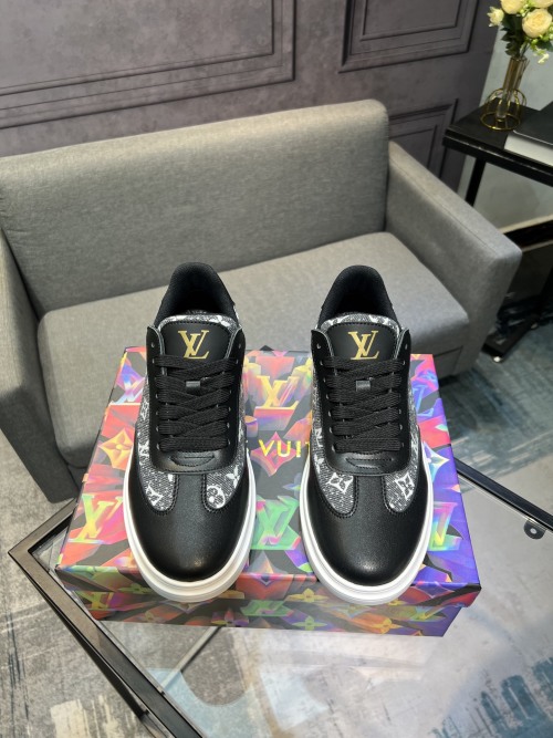 Louis Vuitton Men's Casual Sneakers - Comfortable, Stylish, and High-Quality 1 Louis Vuitton Men's Casual Sneakers - Comfortable, Stylish, and High-Quality