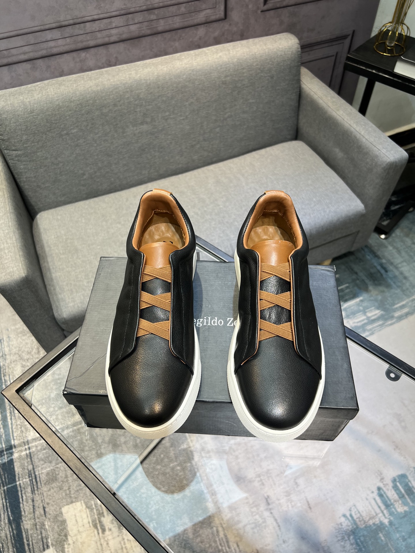 NO:354218,[Jenia] The new spring and autumn style is replicated!  Original reproduction, can be made of first-class workmanship, with cowhide leather upper and genuine leather footbed, suitable for all kinds of travel!  38-44 digits, zegna, cowhide19860909【杰尼亚】春秋新款原版复刻！原版复刻出品,可做工一流,鞋面牛皮真皮垫脚,适合各种出行！码数38-44码,,zegna,cowhide,Men's shoes