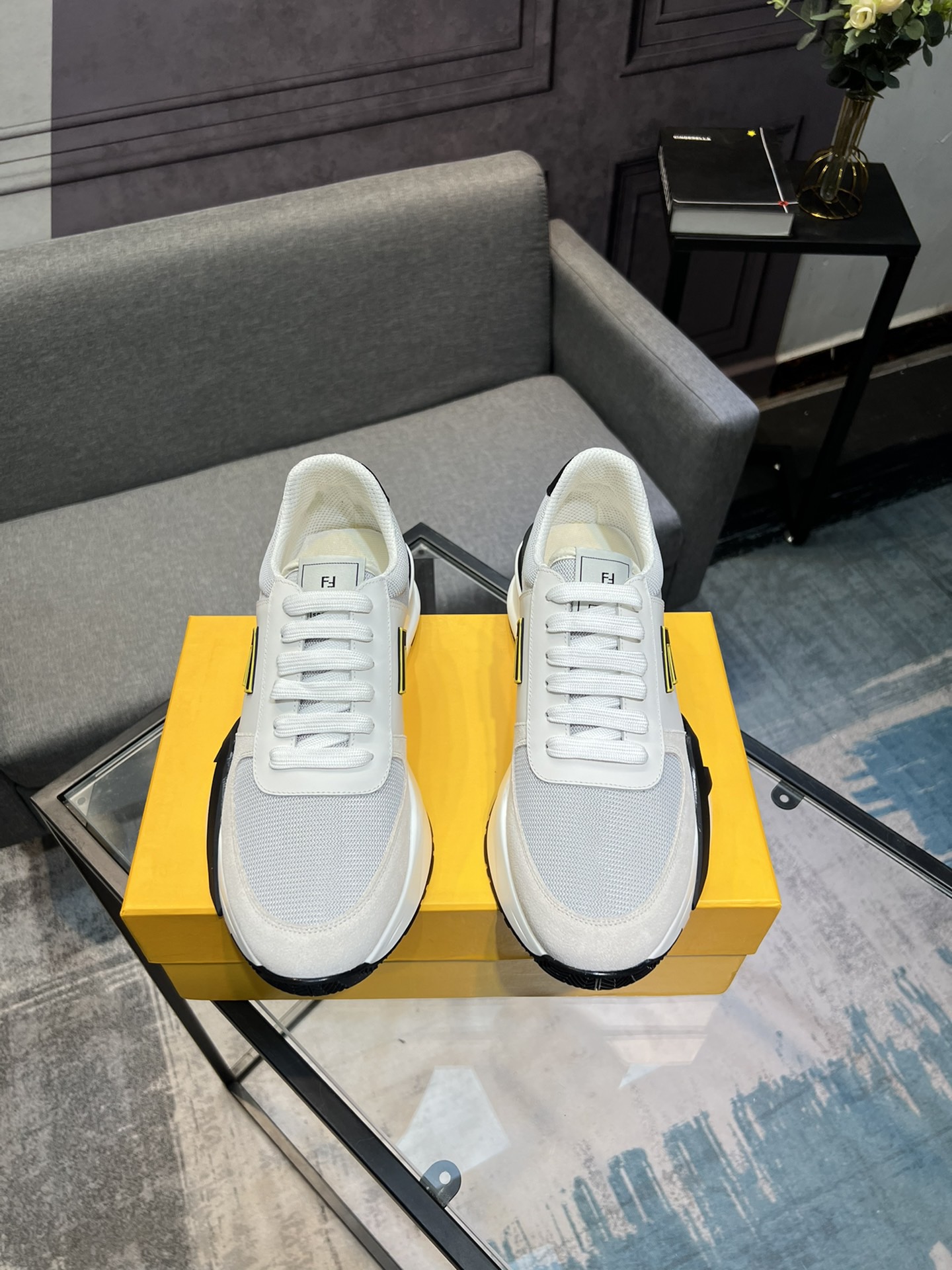 Fendi Baskets Décontractées Homme - Confort et Style Original
