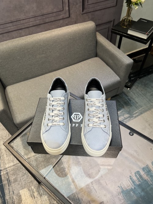Philipp Plein Men's Blue Leather Sneakers - Stylish, Comfortable, and Durable 1 Philipp Plein Men's Blue Leather Sneakers - Stylish, Comfortable, and Durable