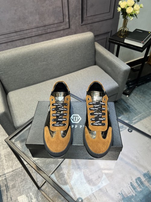 Philipp Plein Men's Leather Sneakers - Fashion-Forward & Comfortable
