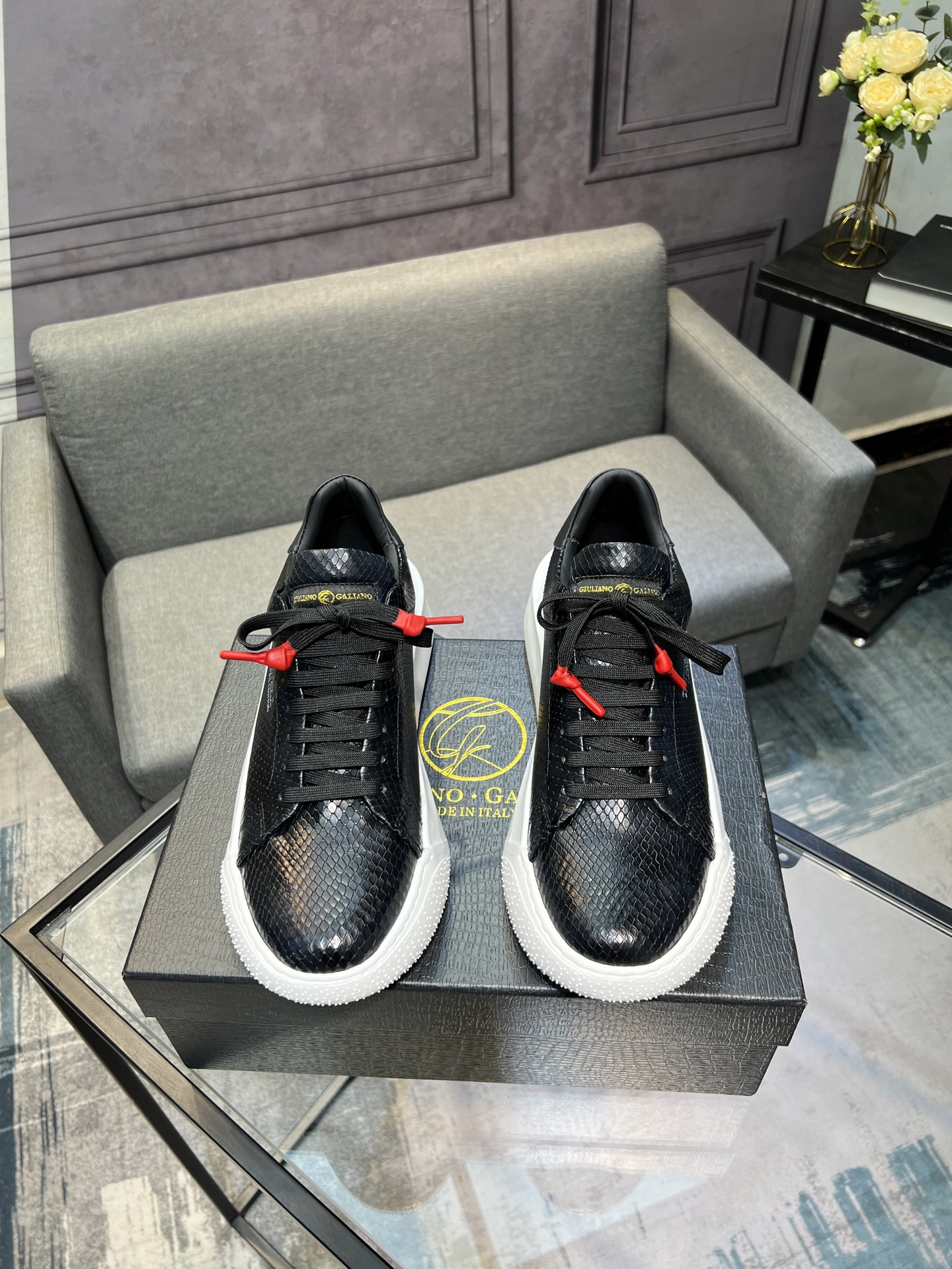 NO:621287,Galiano Nemesis Nappa leather snake pattern thick sole 5.5cm low top lifestyle casual shoes men's casual shoes, cowhide lining, rubber outsole, size 39-44 (45 customized, non-refundable),,cowhide19860909Galiano Nemesis 纳帕皮革 蛇纹厚底 5.5cm 低帮 生活休闲鞋 男款休闲鞋,牛皮内里,橡胶大底,码数39-44（45定做不退换）,,cowhide,Men's shoes